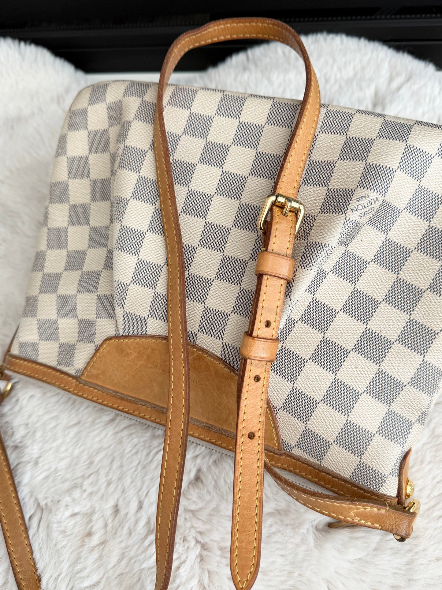 Siracusa PM Crossbody - Year 2012