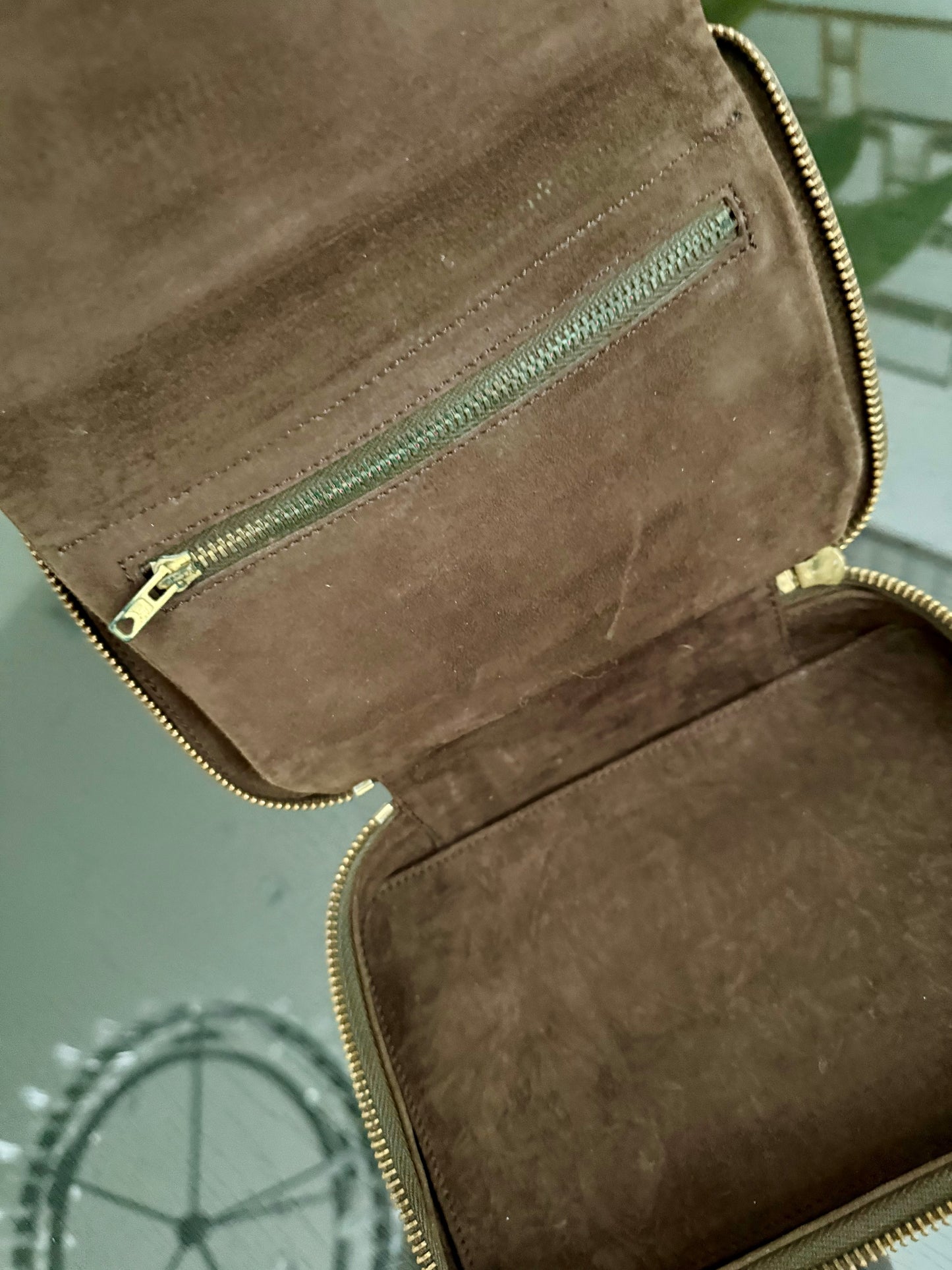 Poche Monte Carlo GM Jewelry Case ๐๏ธ Year: 1992