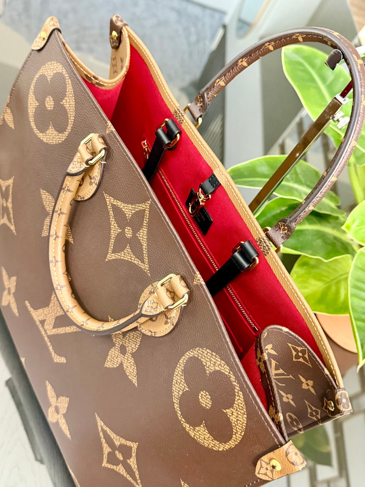 On The Go GM in Monogram -Microchip