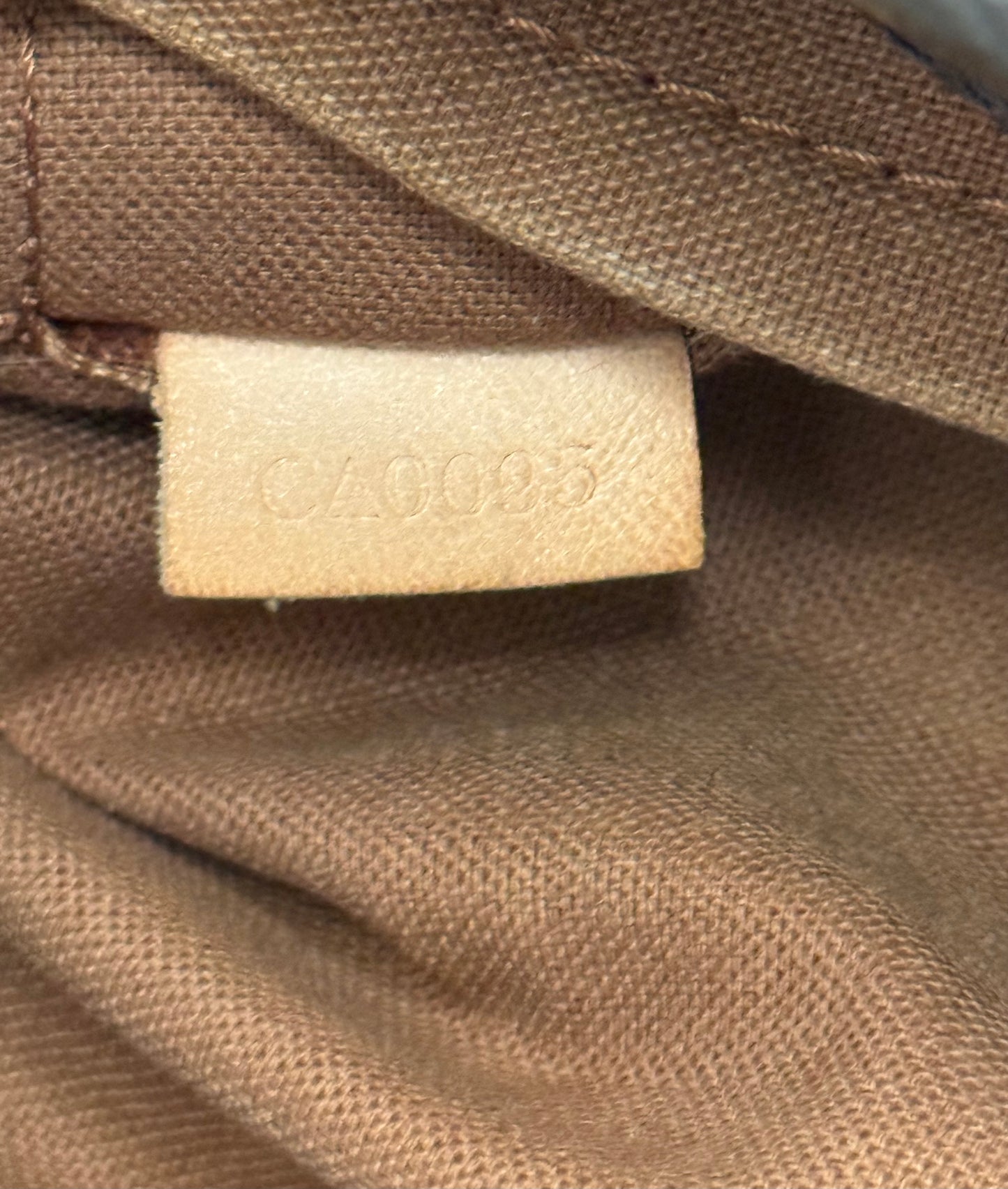 Sac Boshpore 2 Way bag in Monogram ๐๏ธ Year: 2005