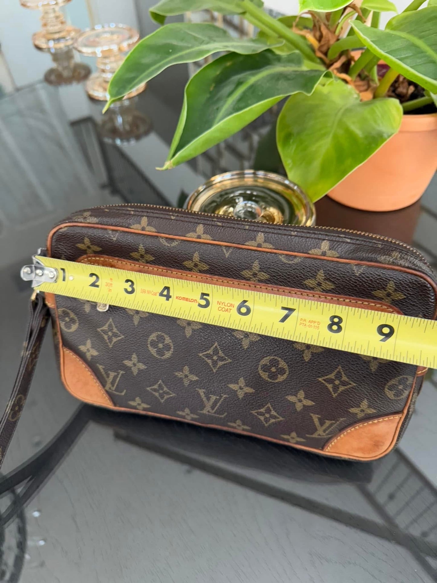 Marley Dragonne Clutch
๐๏ธ Year: 1986