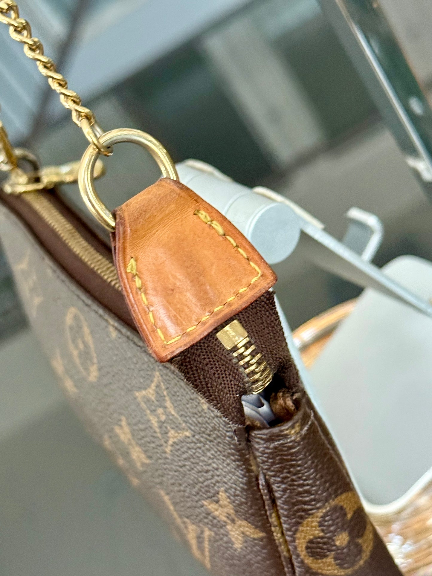 Mini Pochette Accessories with Dustbag and Paper bag -๐๏ธ Year: 2000