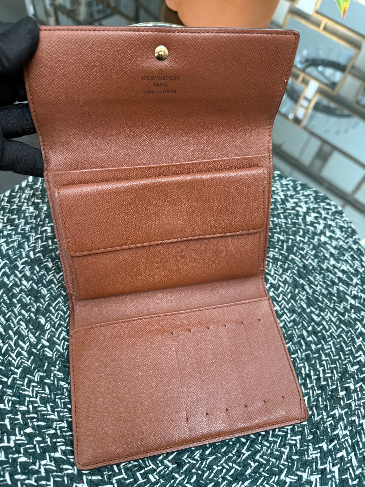Etui Wallet Passport Holder in Monogram with 6 Cardholders ๐๏ธ Year: 1999