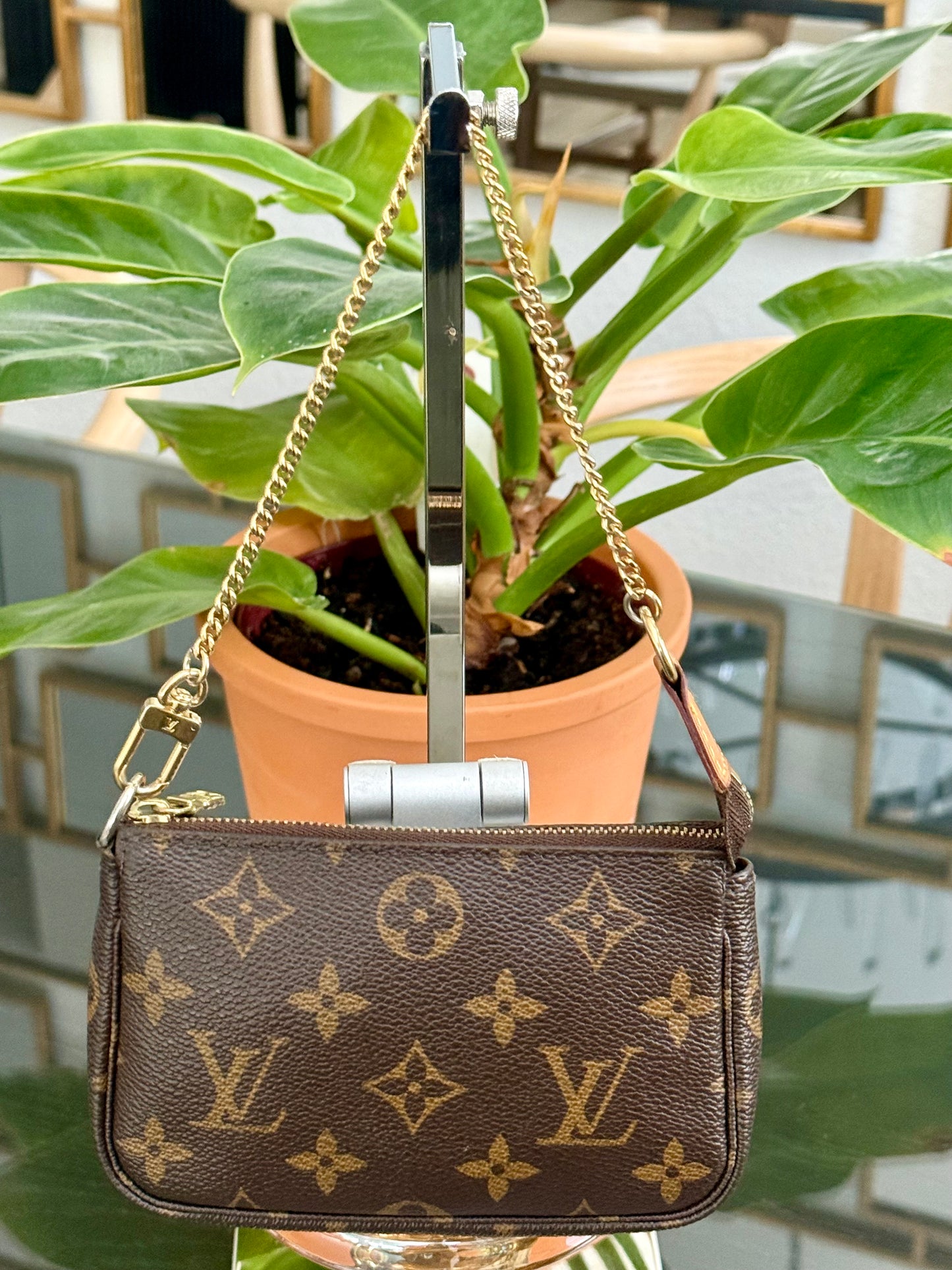 Mini Pochette Accessories with Dustbag and Paper bag -๐๏ธ Year: 2000