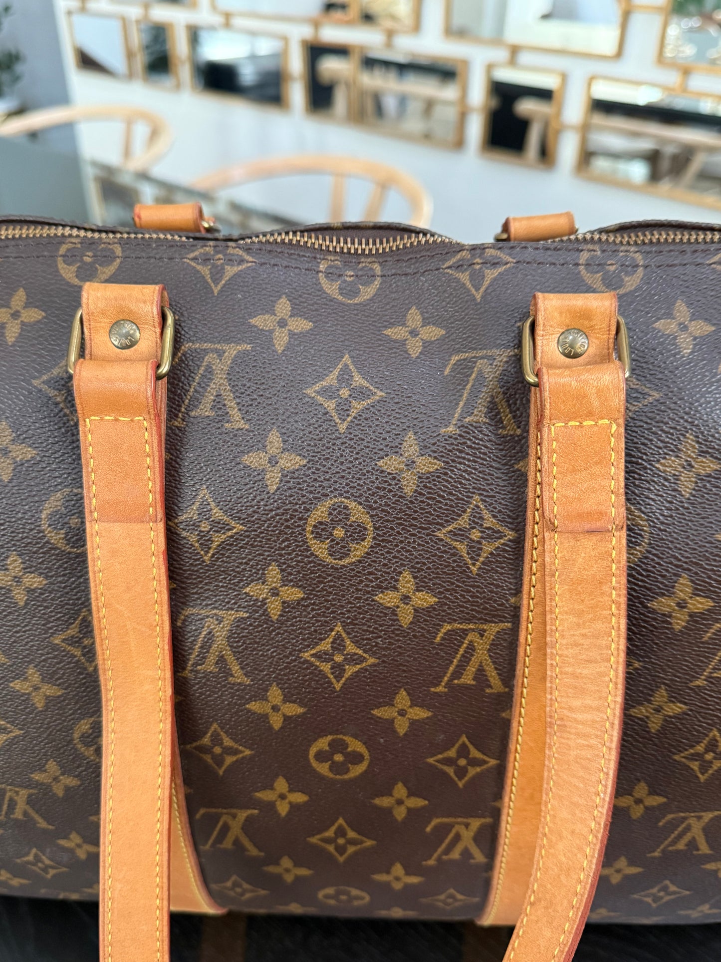 Sac Flanerie 45
๐๏ธ Year: 1991