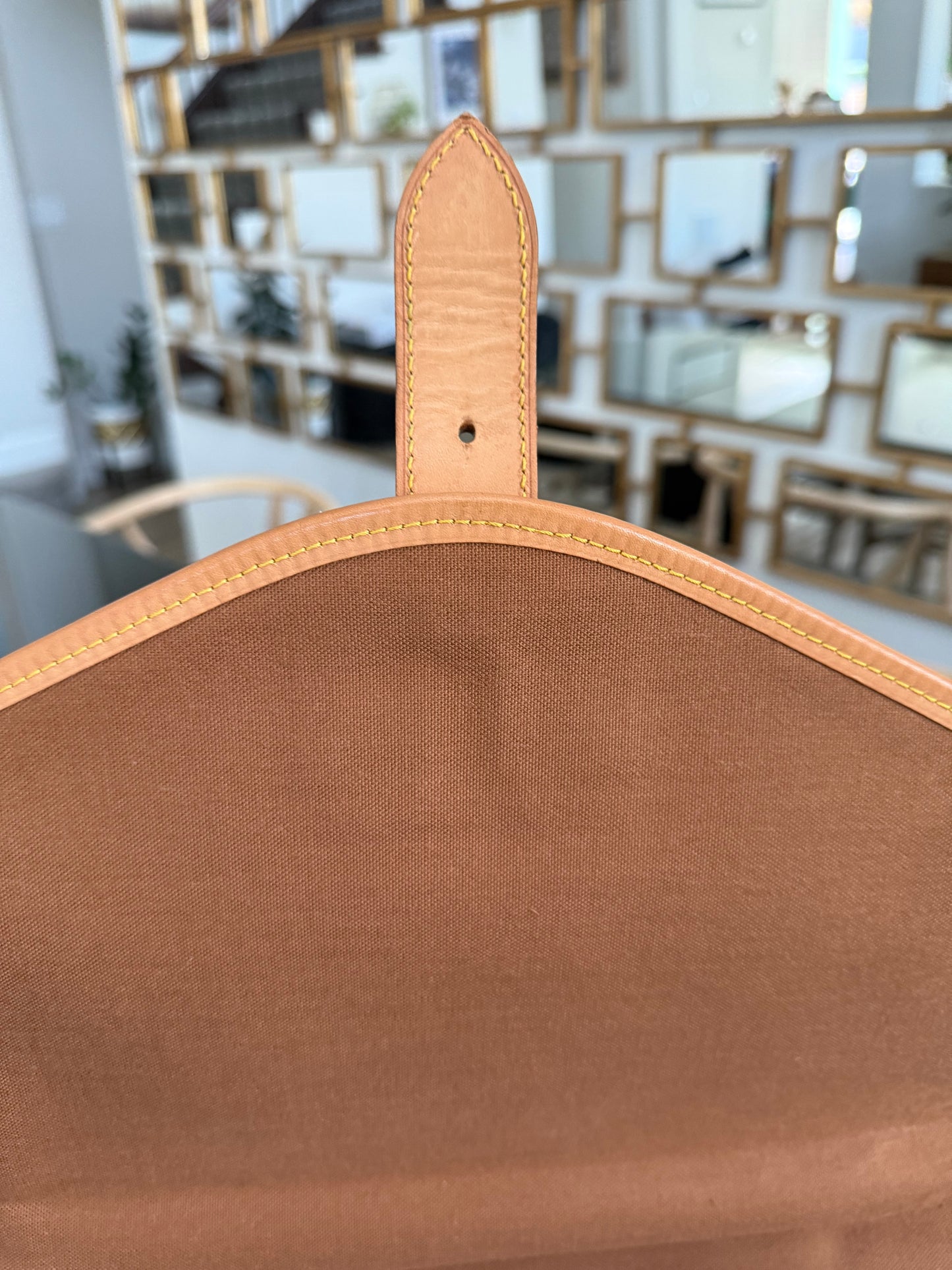 Beverly GM Satchel Crossbody - 📅 Year: 1991