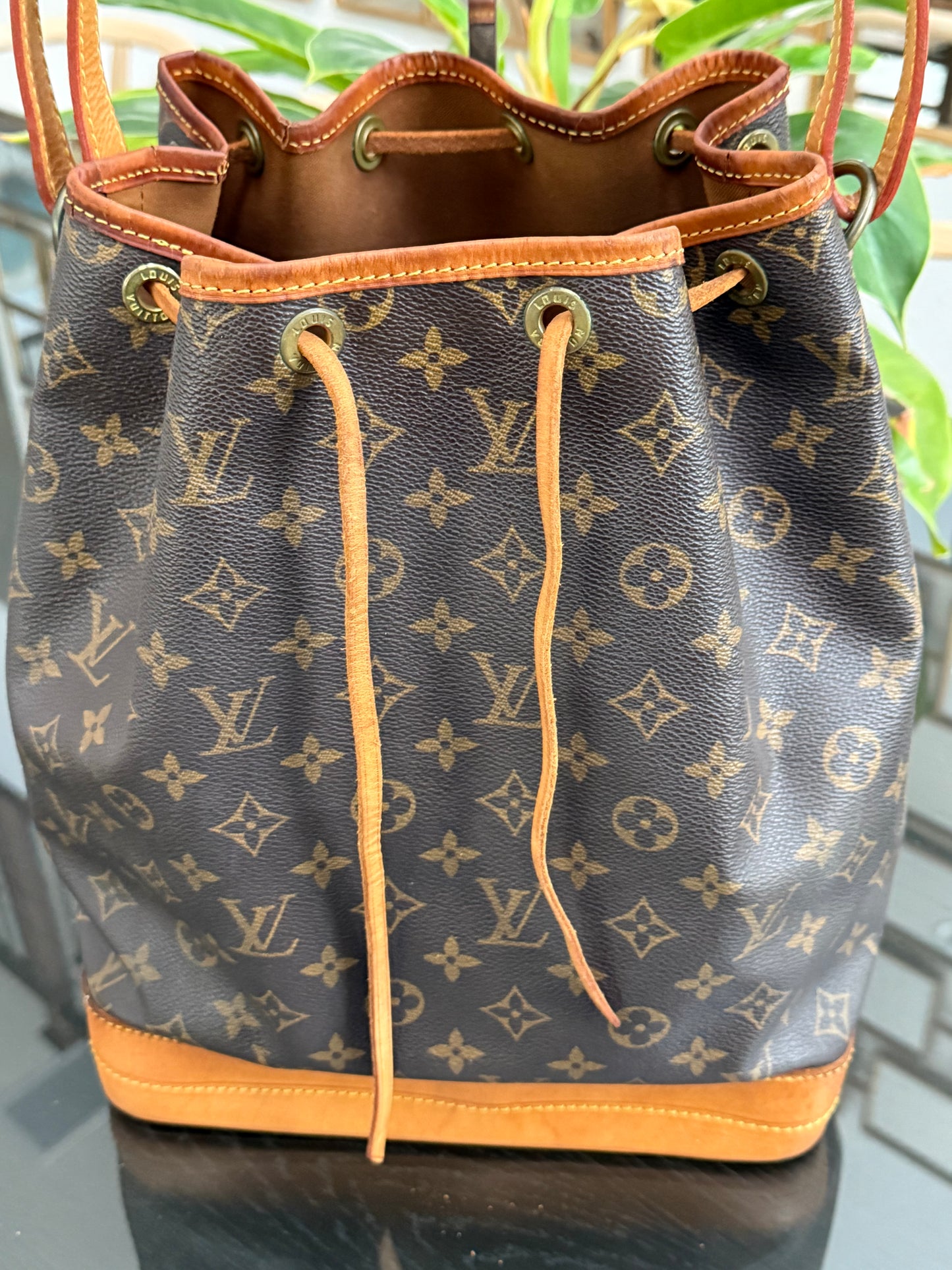 Noe GM in Monogram -๐๏ธ Year 1989