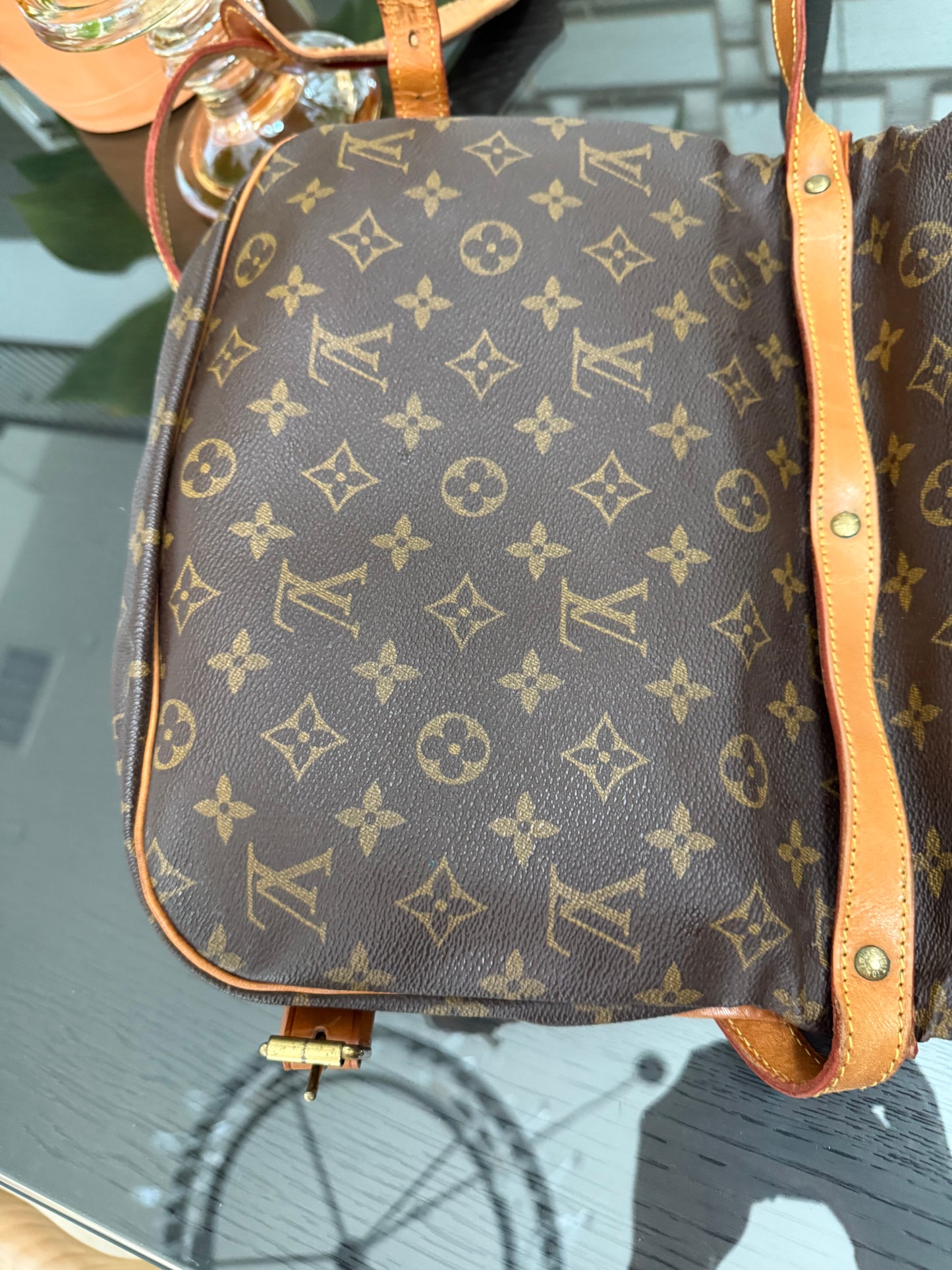 Saumur 30 Crossbody -๐๏ธ Year: 1992