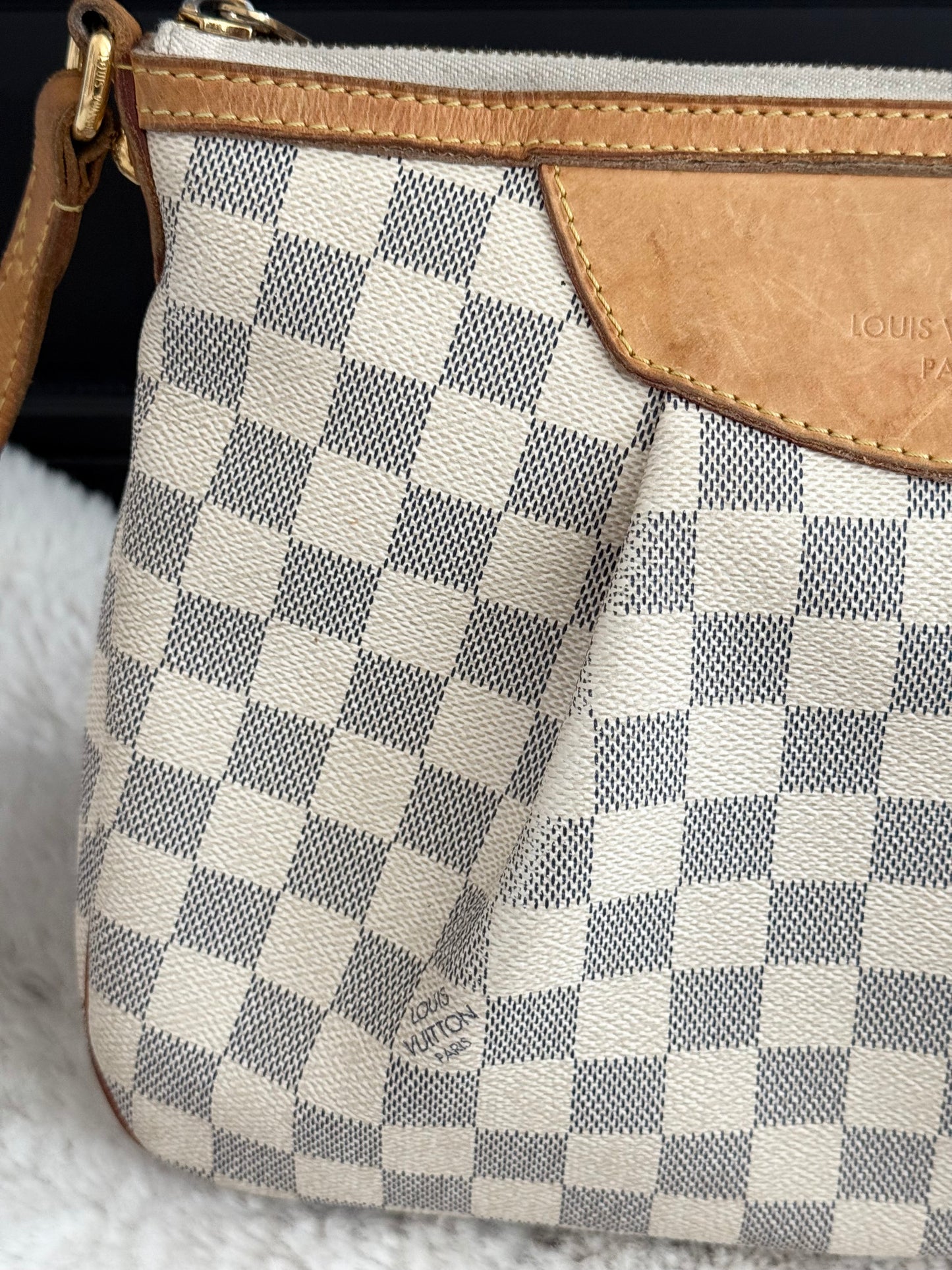 Siracusa PM Crossbody - Year 2012