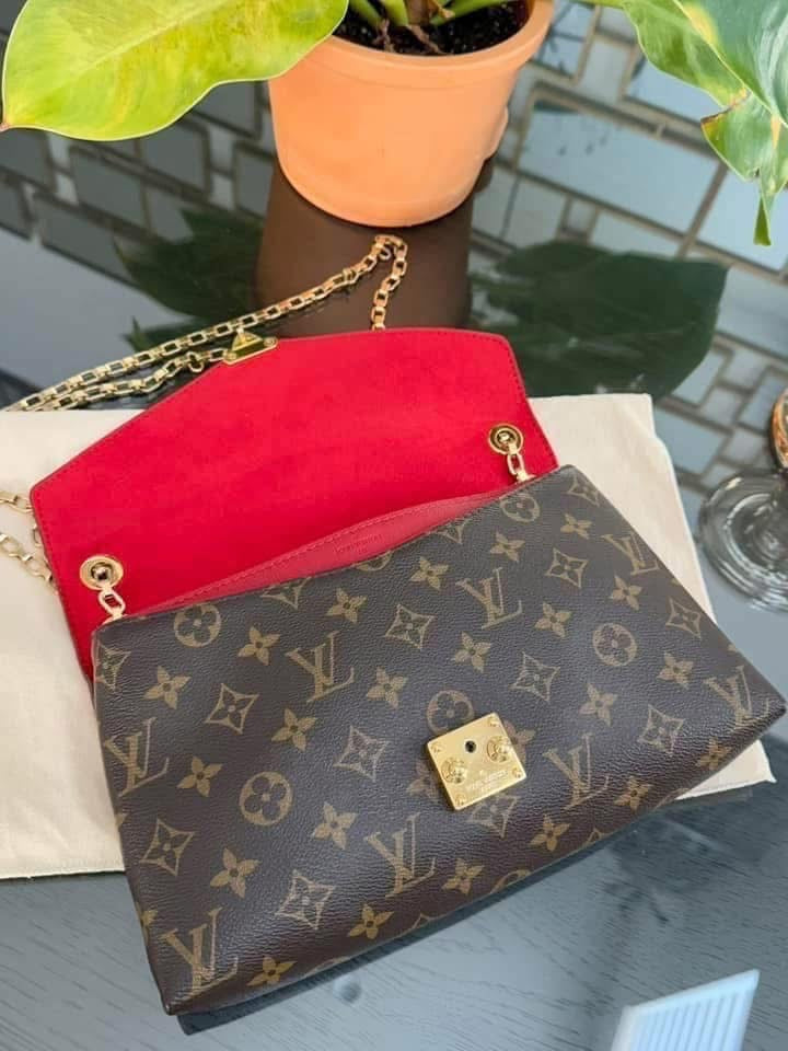 Pallas Chain in Cherry with Dustbag -๐๏ธ Year: 2015