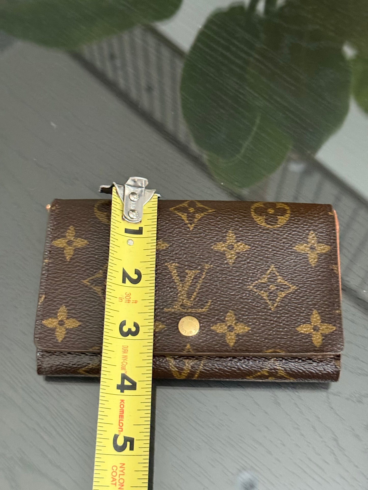 Porte Tressor Wallet in Monogram 🗓️ Year: 1998