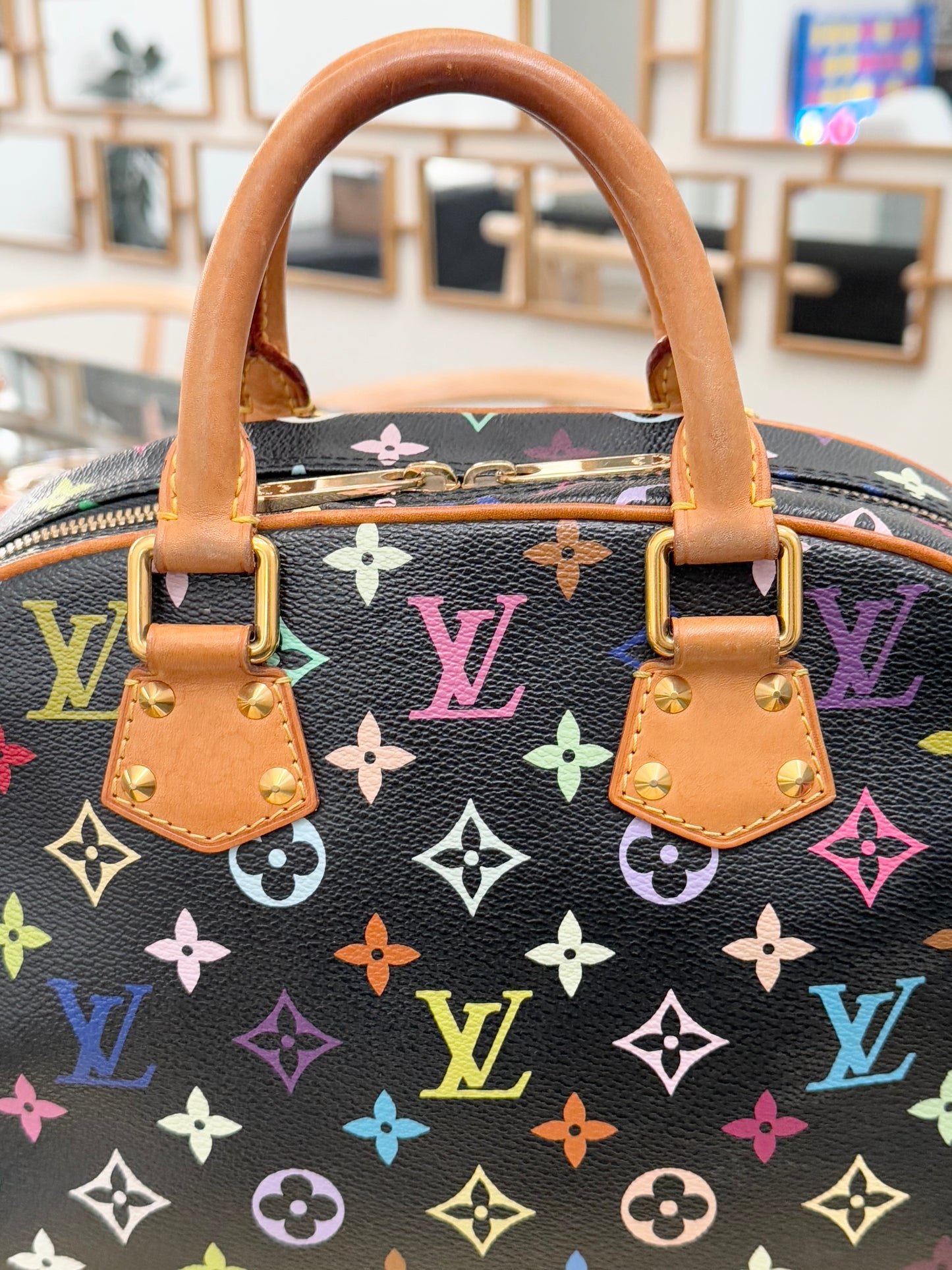 Multicolor Trouville with Dustbag📅 Year: 2004