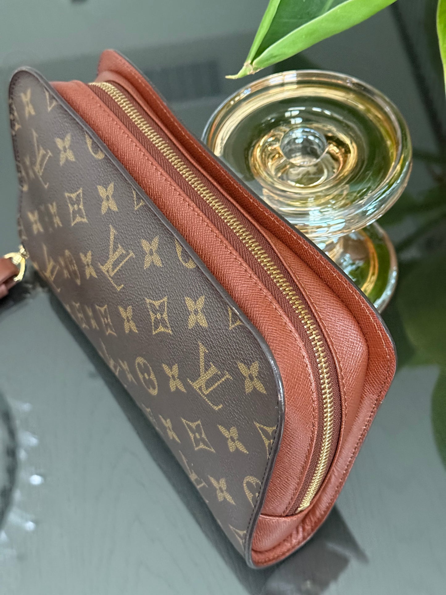 Orsay Clutch -
🗓️ Year: 2000