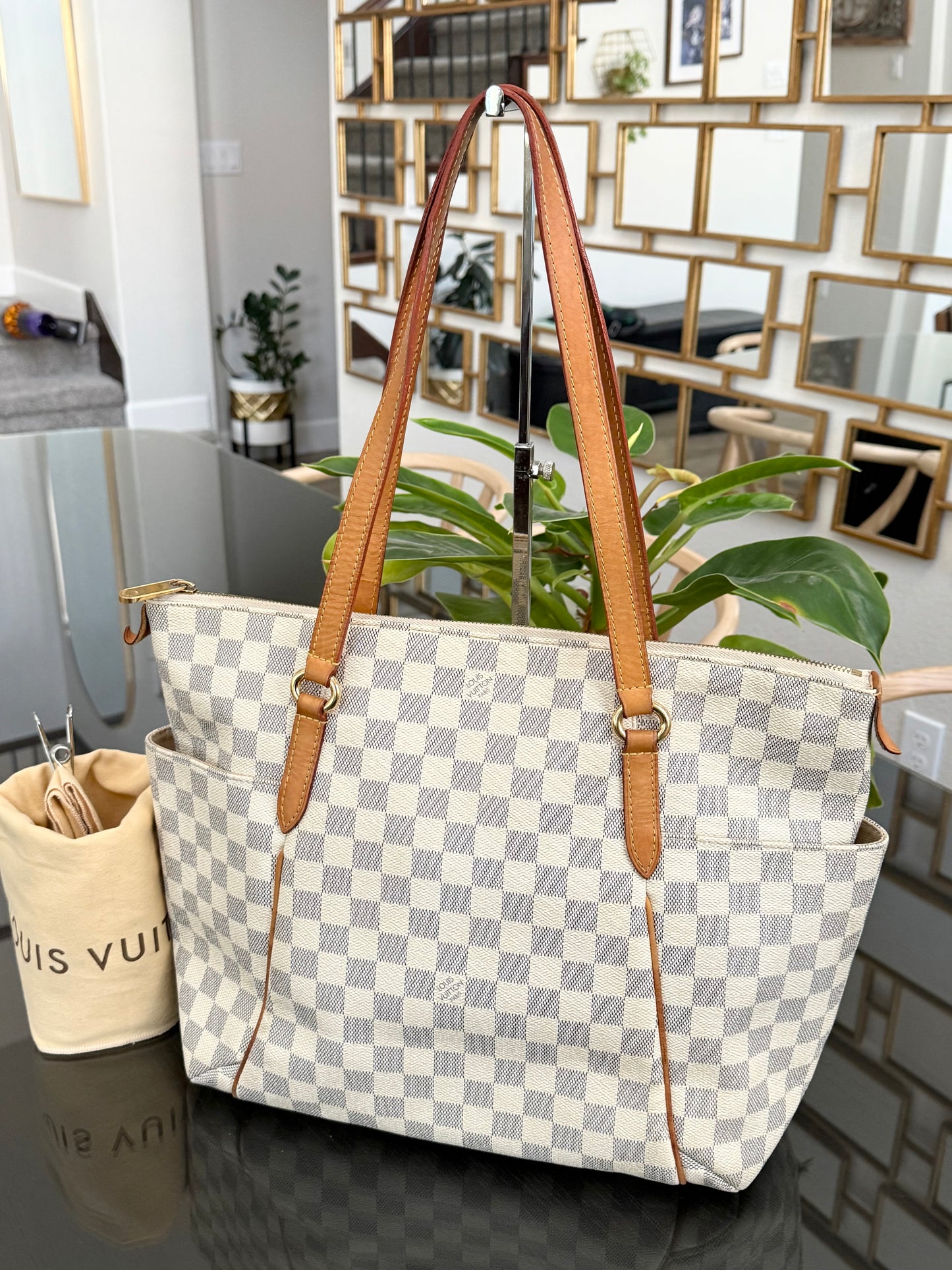 Totally MM in Azur with Dustbag and Insert Organizer -Year: 2010