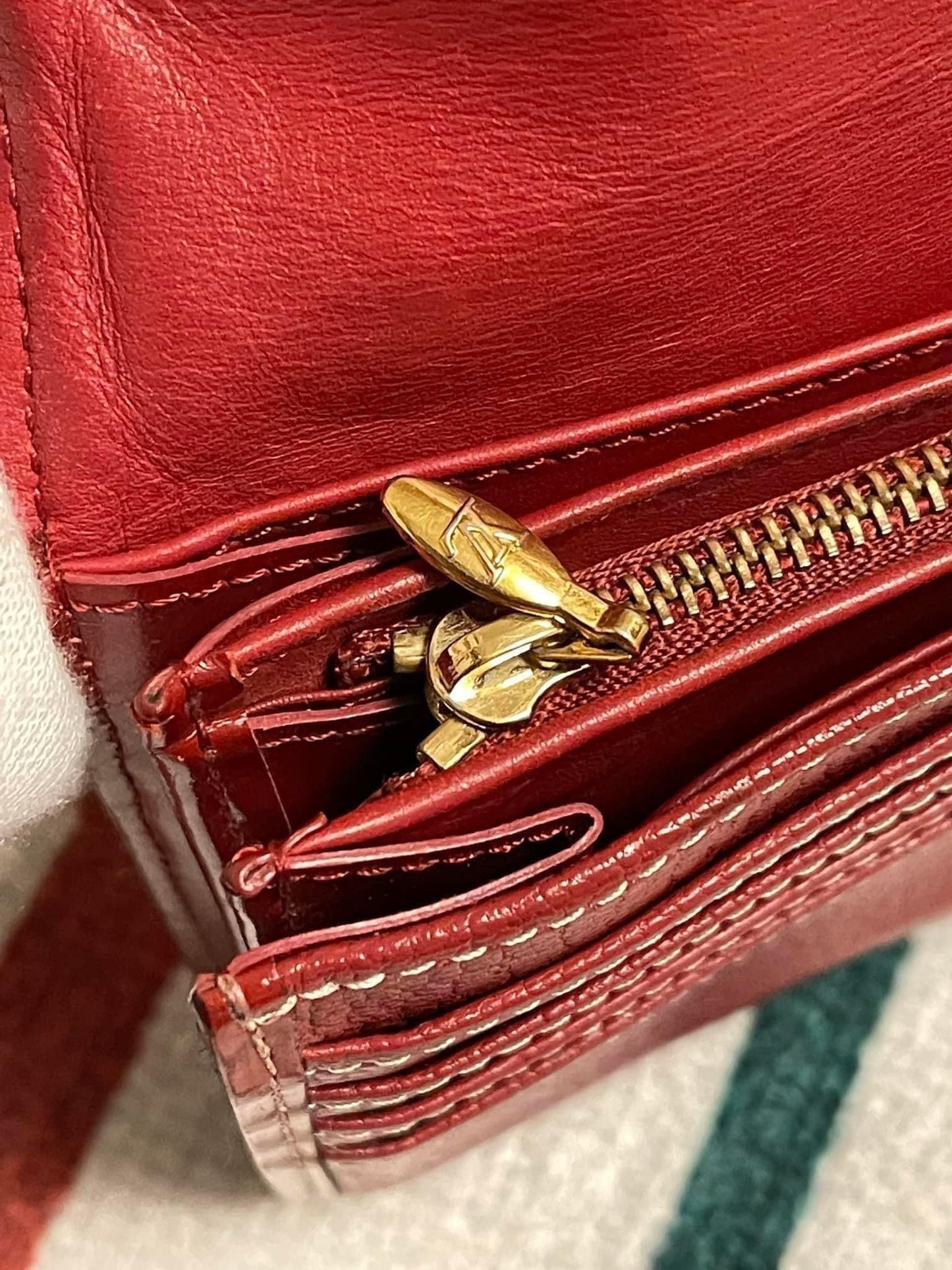 Red Suhali Leather Le Favori Wallet -YEAR 2009