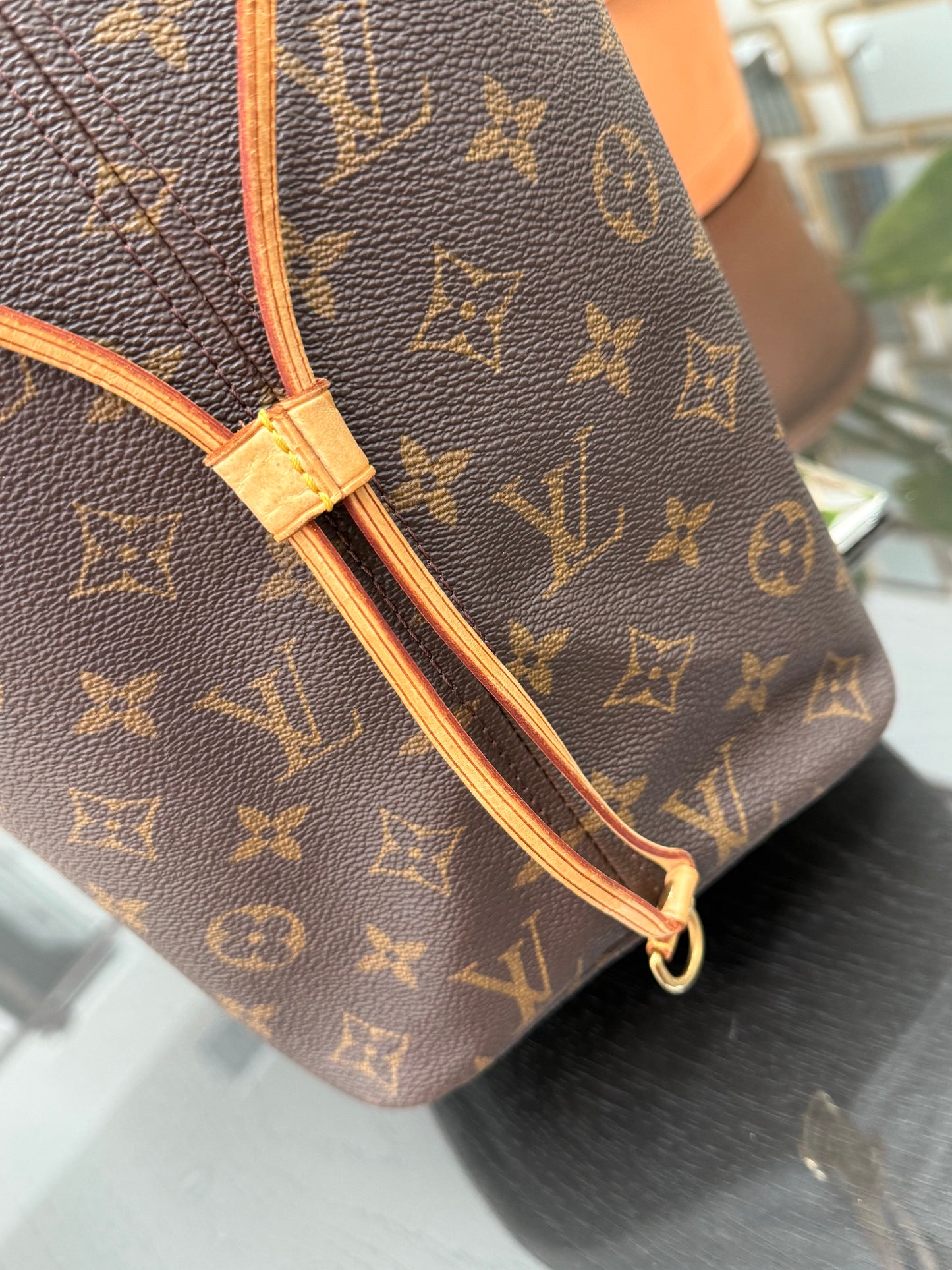 Neverfull MM ๐
Year: 2008