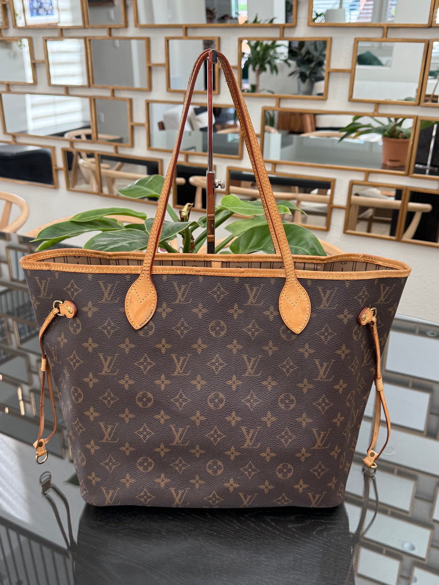 Neverfull MM ๐
Year: 2008
