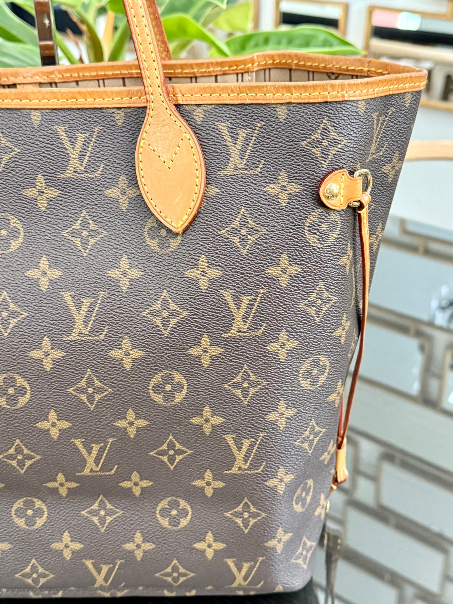 Neverfull MM with Dustbag 🗓️ Year: 2008