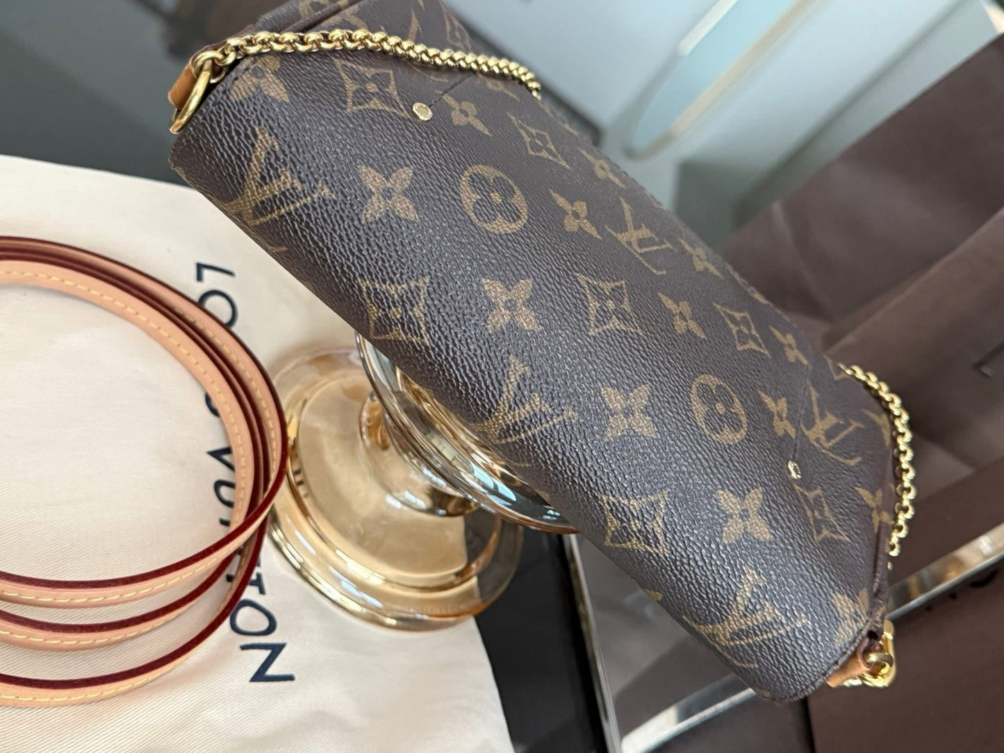 Favorite PM in Monogram with Dustbag, Box and Paper Bag -๐๏ธ Year: 2013