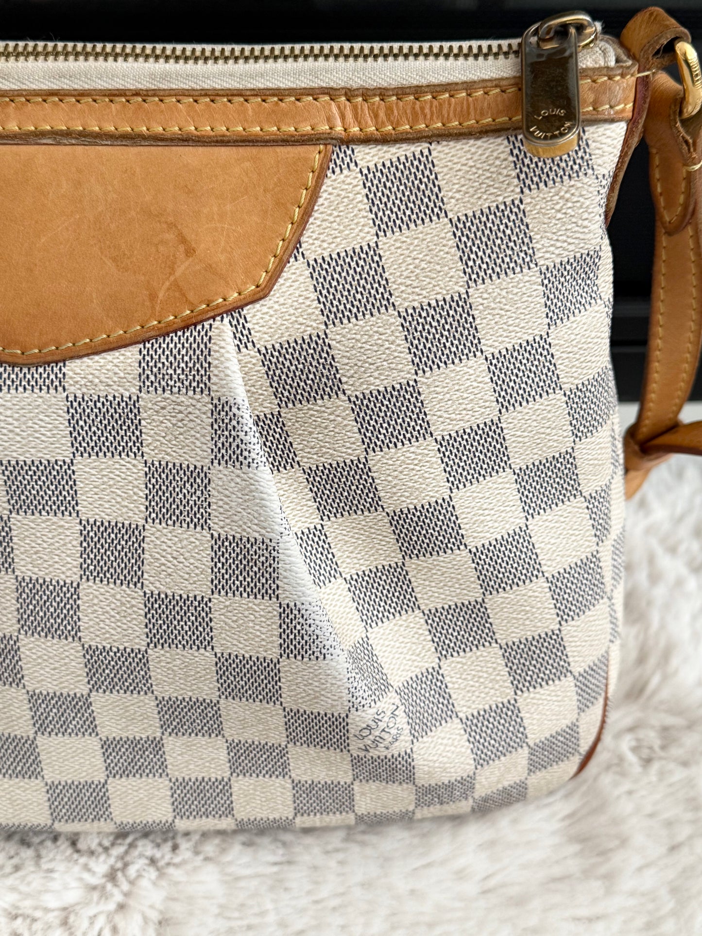 Siracusa PM Crossbody - Year 2012