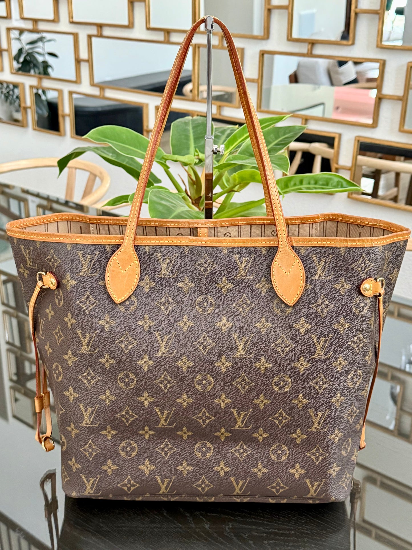Neverfull MM with Dustbag 🗓️ Year: 2008