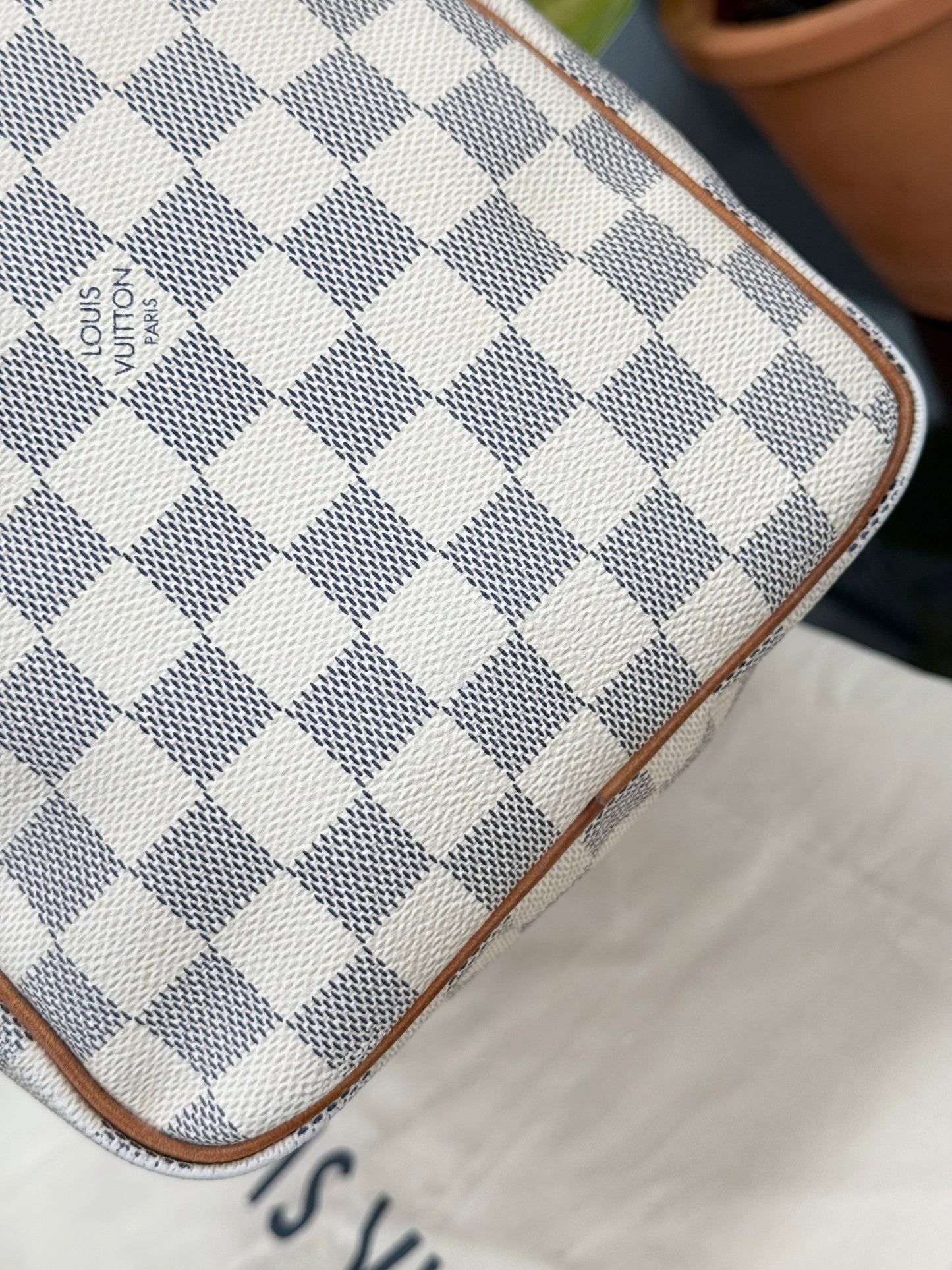 Speedy 30 Azur with π Lock & Keys and Dustbag
ποΈ Year: 2012