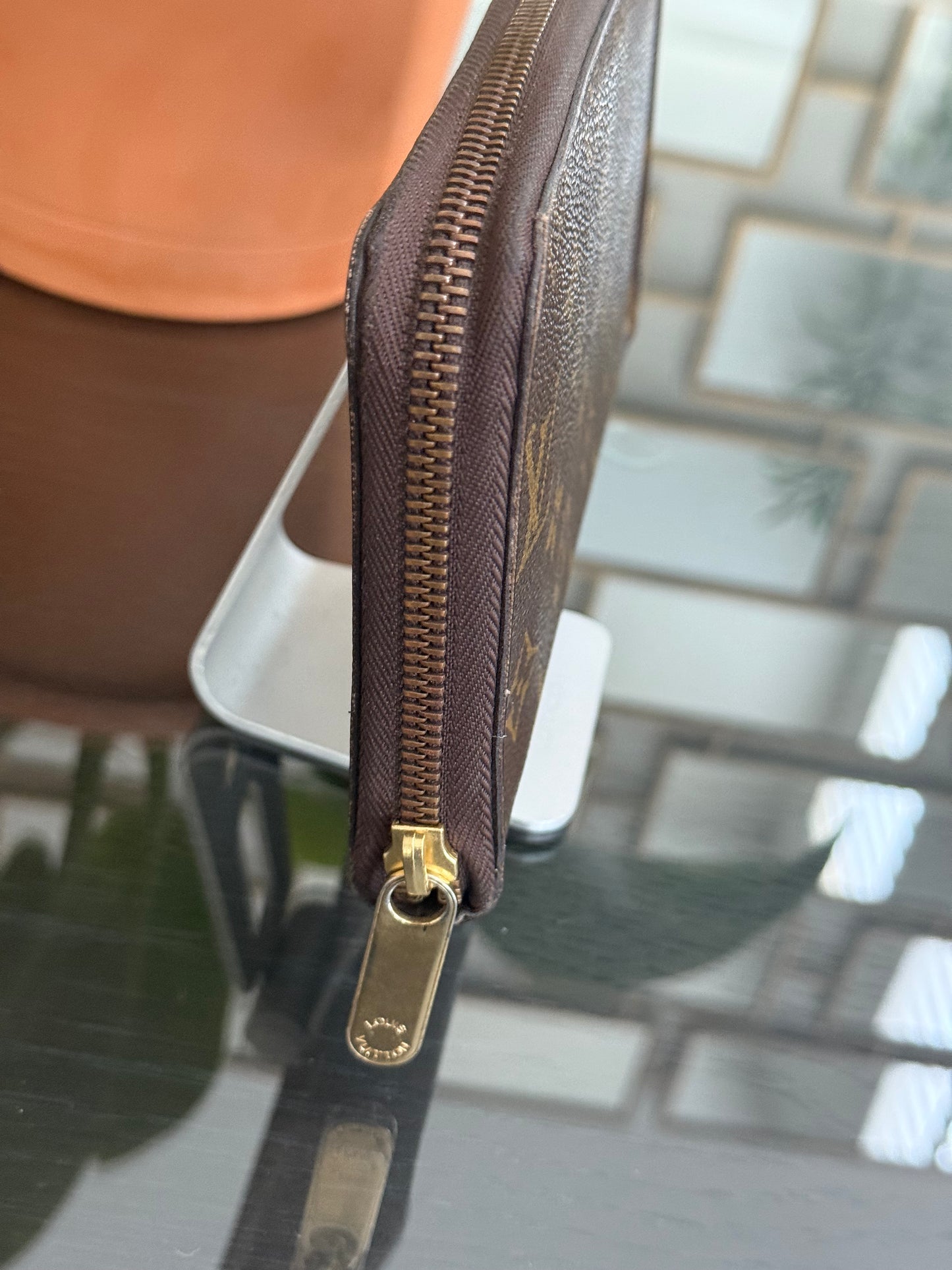 Monogram Zippy Wallet Organizer with box and Paper bag 🗓️ Year: 2017