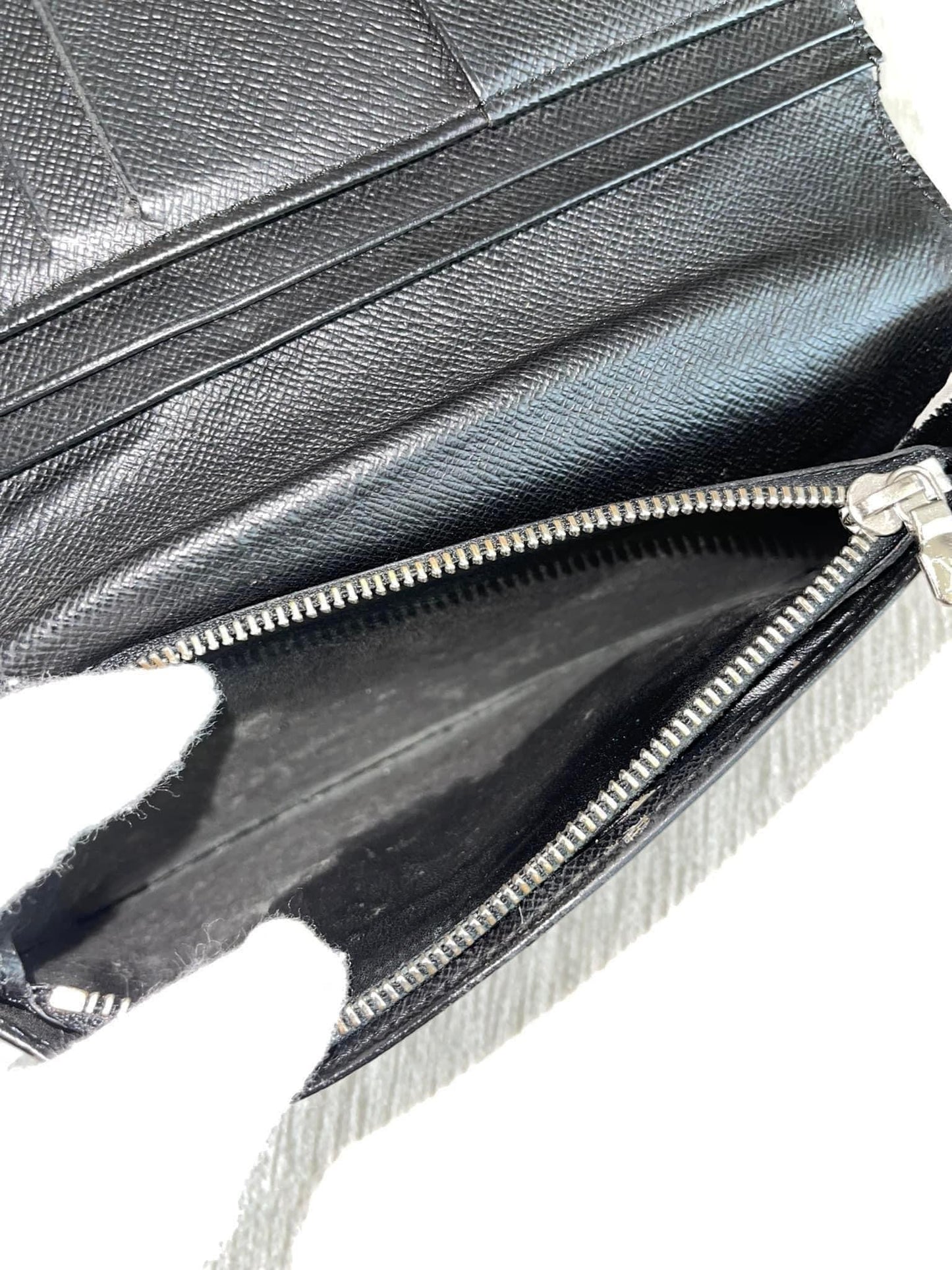 Brazza Wallet in Damier Graphite -Year 1999