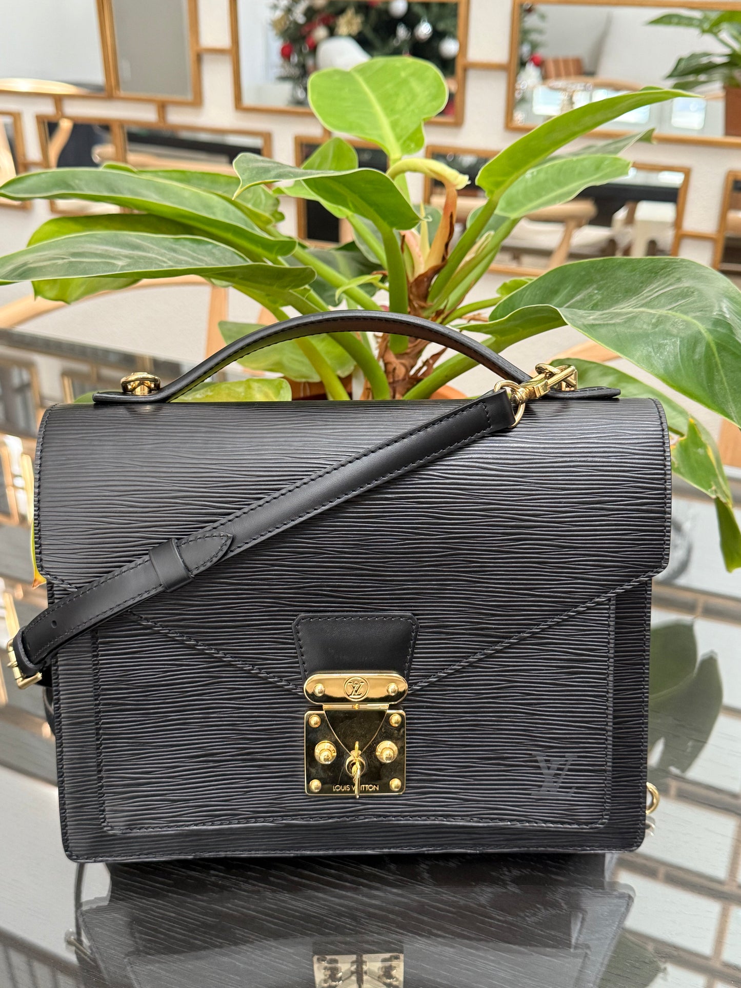 Epi Black Monceau 28 Crossbody 2 Way Bag - 📅 Year: 1997