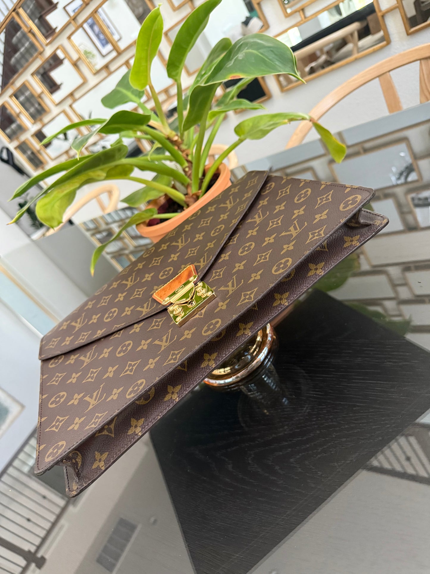 Monogram Porte Document Senateur Bag ๐๏ธ Year: 1990