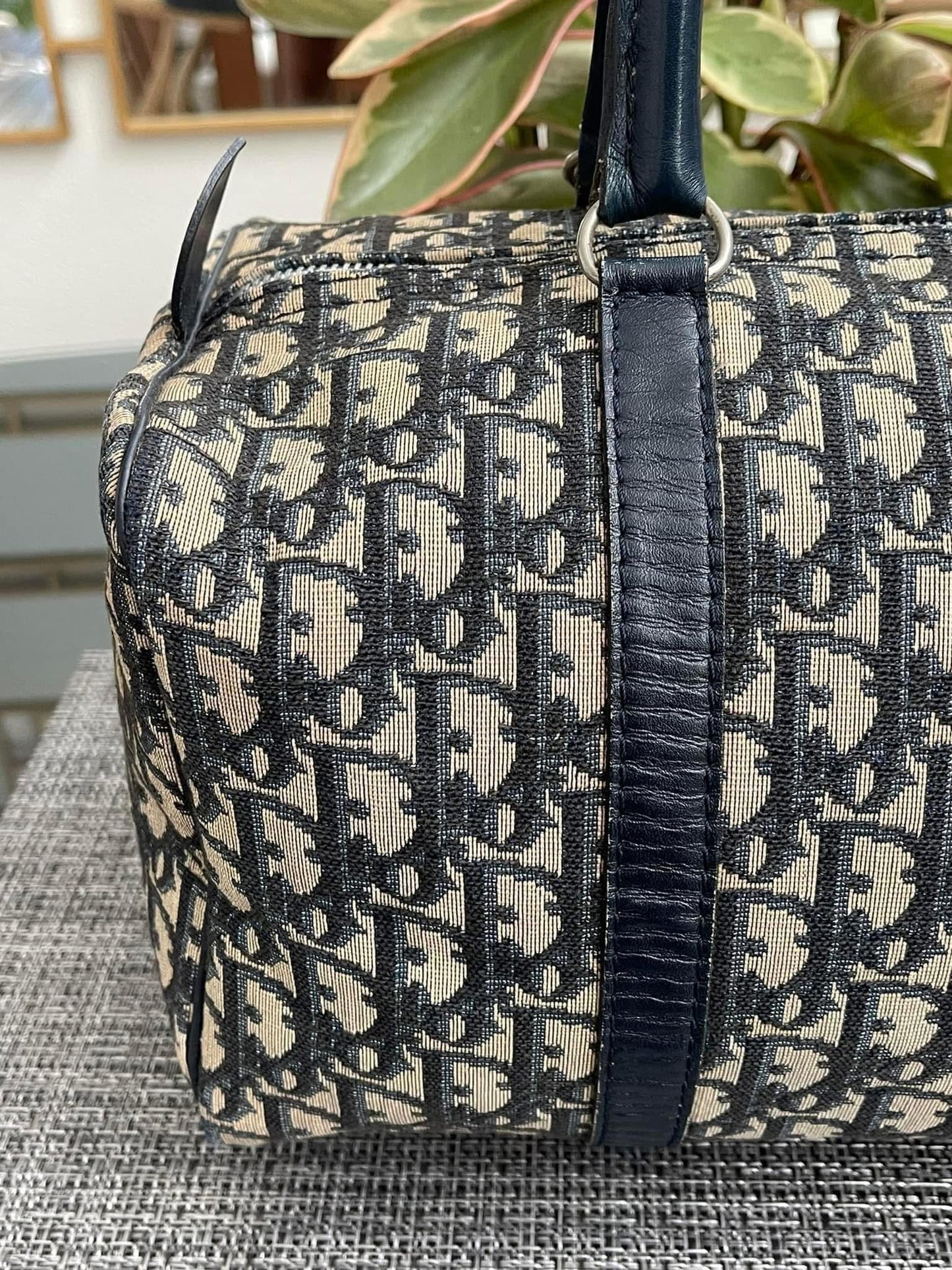 CD Trotter Vintage Boston Bag -Size: 25