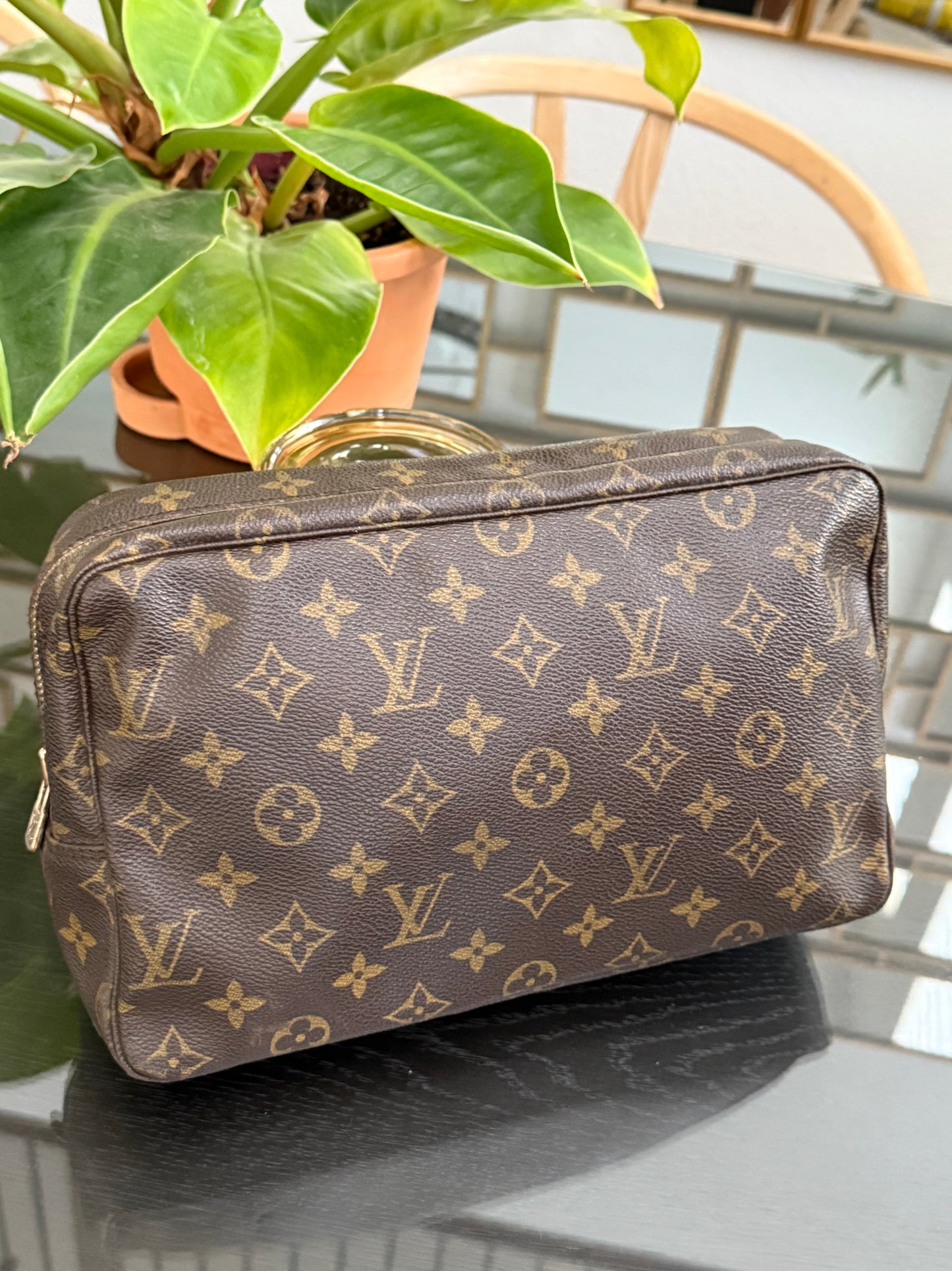 Trousse 28 -Year 1986