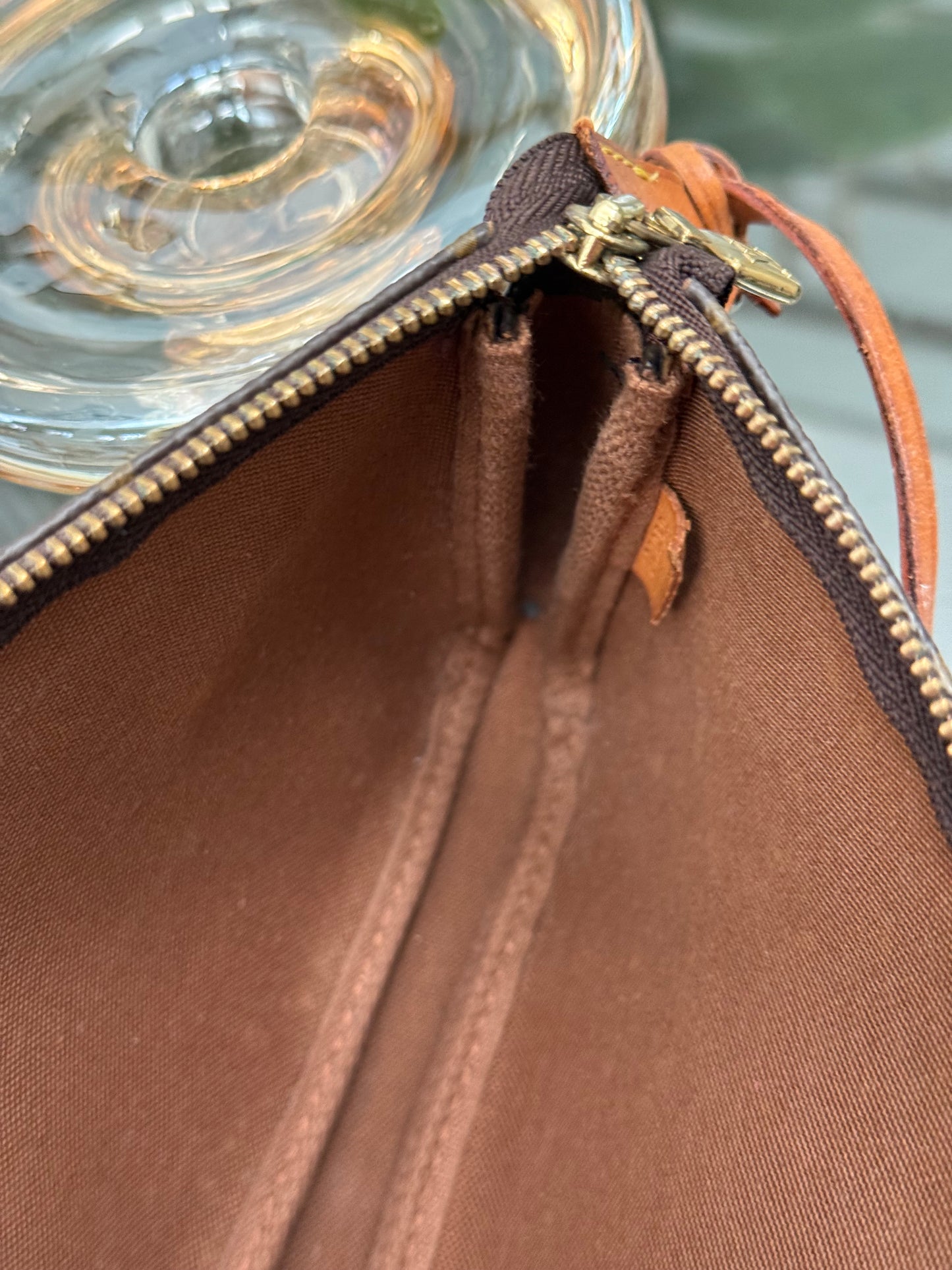 Pochette Accessories - ๐
Year: 1999