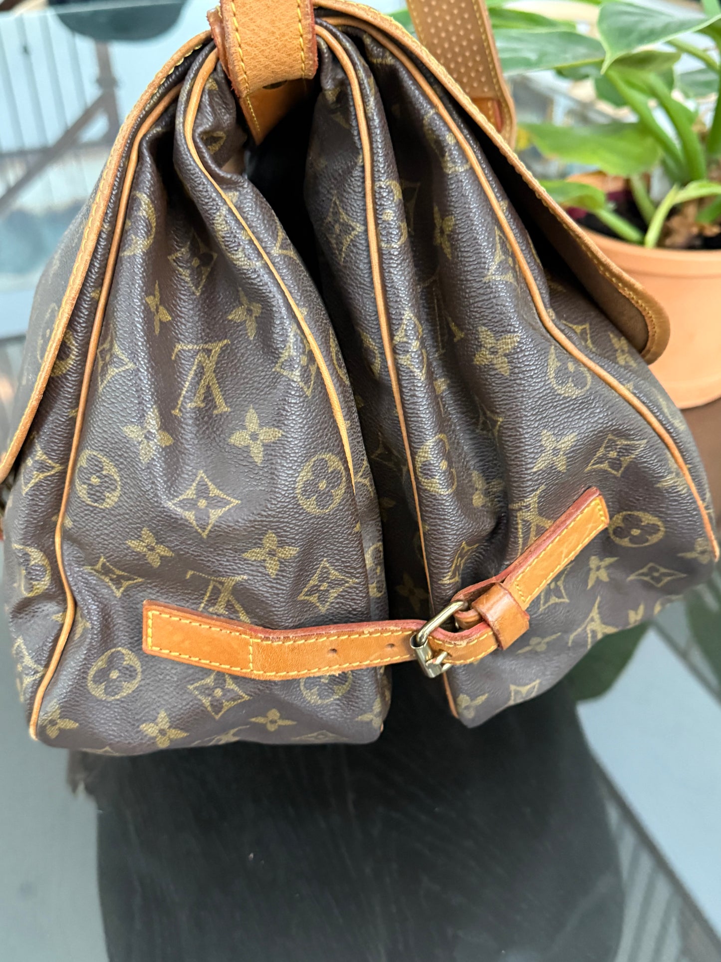 Saumur 35 Crossbody -๐๏ธ Year: 1992