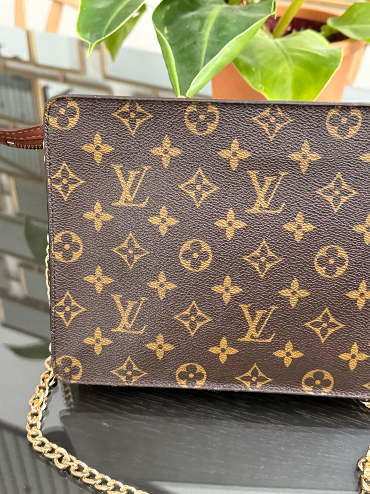 Pochette Homme Clutch -🗓️ Year: 1995