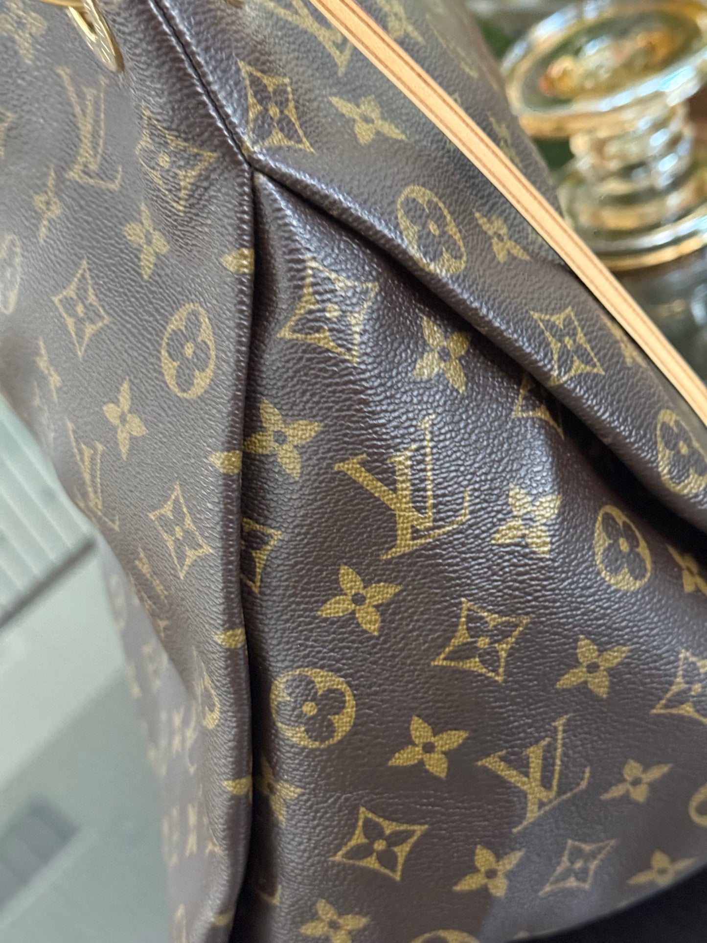 Artsy MM with Dustbag and Insert Organizer - ๐
Year: 2011