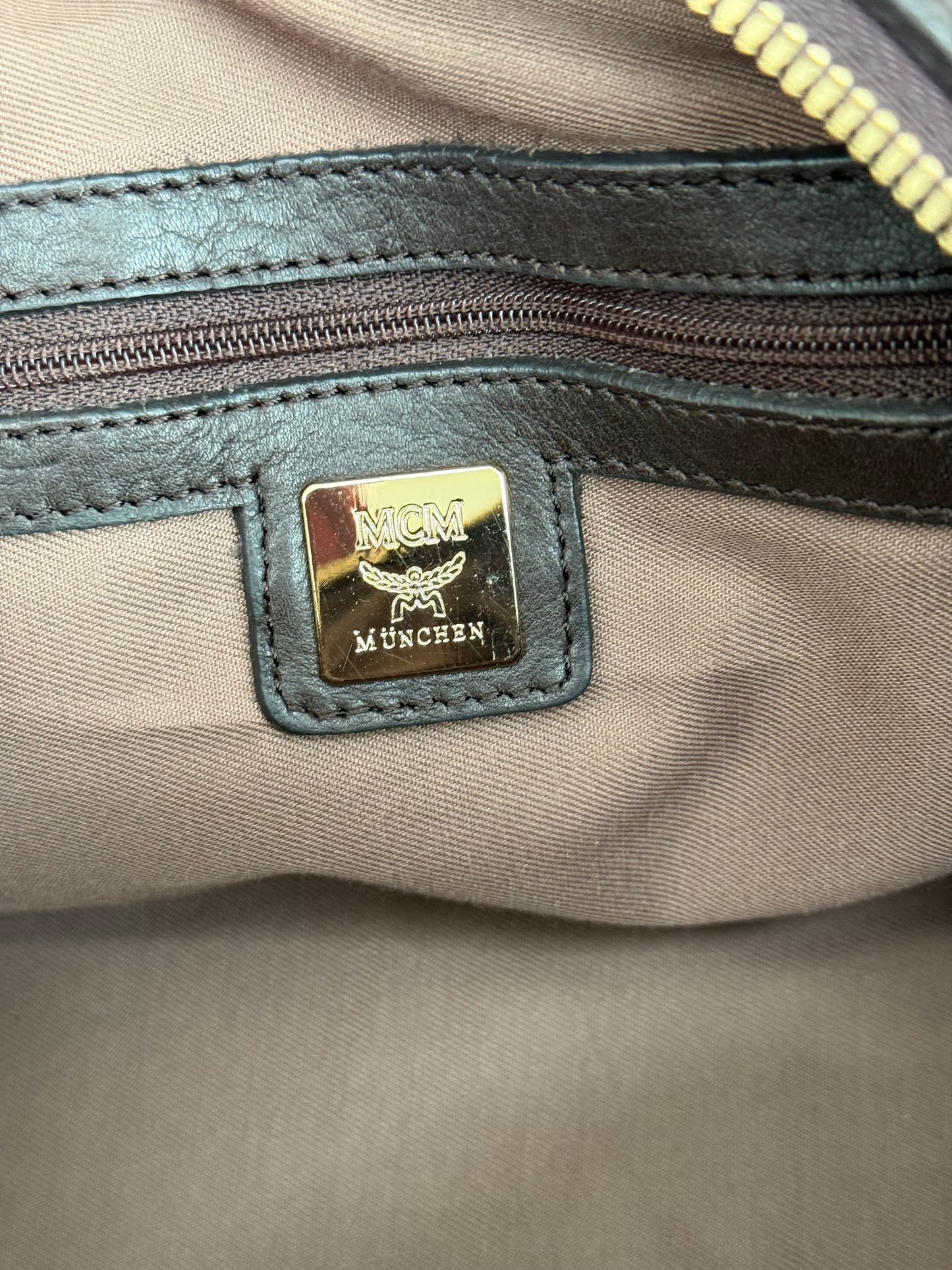 MCM Boston Bag with 🔐 Lock & Keys