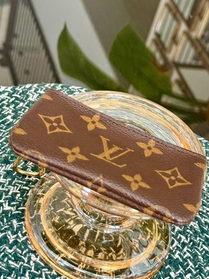Monogram Key Cles 📅 Year: 2015