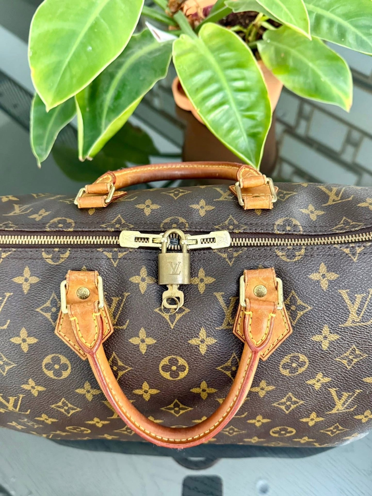 Speedy 35 Bandoulier with lock 🔐 key, Dustbag and Insert Organizer -🗓️ Year: 2011