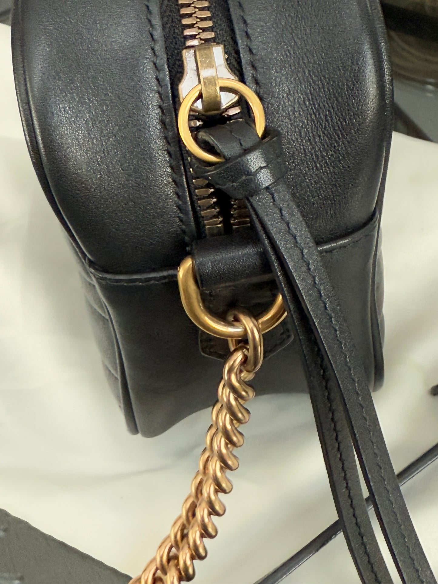 GUCCI Marmont Chain Small Shoulder/ Crossbody Bag