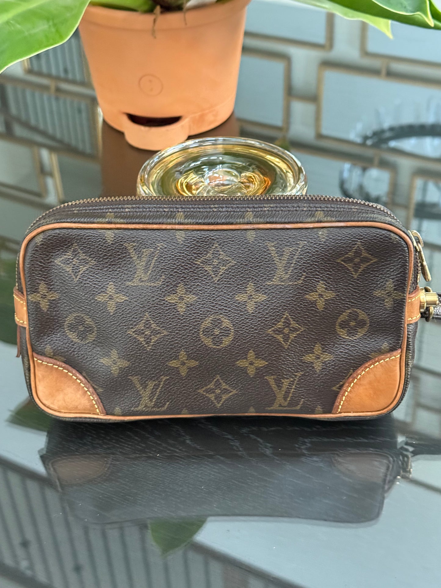 Marly Dragonne PM Clutch 
🗓️ Year: 1992