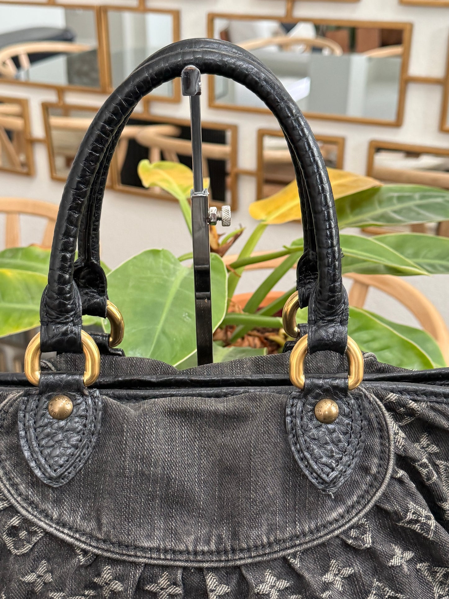 Neo Cabby GM Denim Black with Dustbag 🗓️