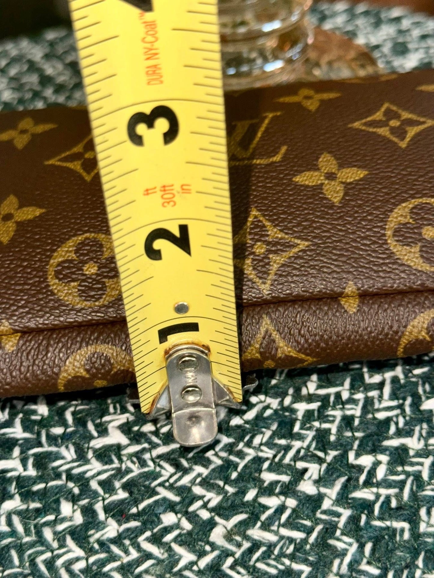 Sac Shopping Pouch with Non branded Chain -🗓️