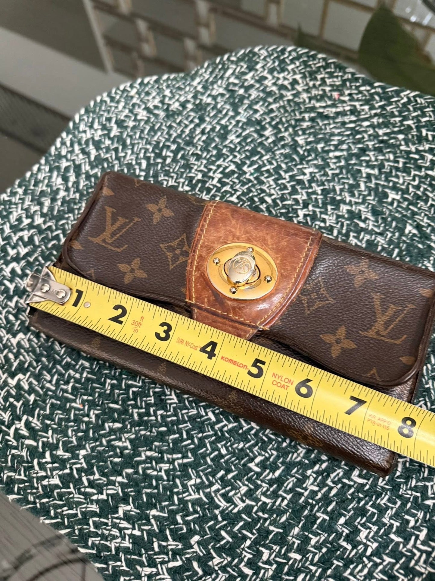 Boetie Long Wallet with 16 Cardholders 🗓️ Year: 2012