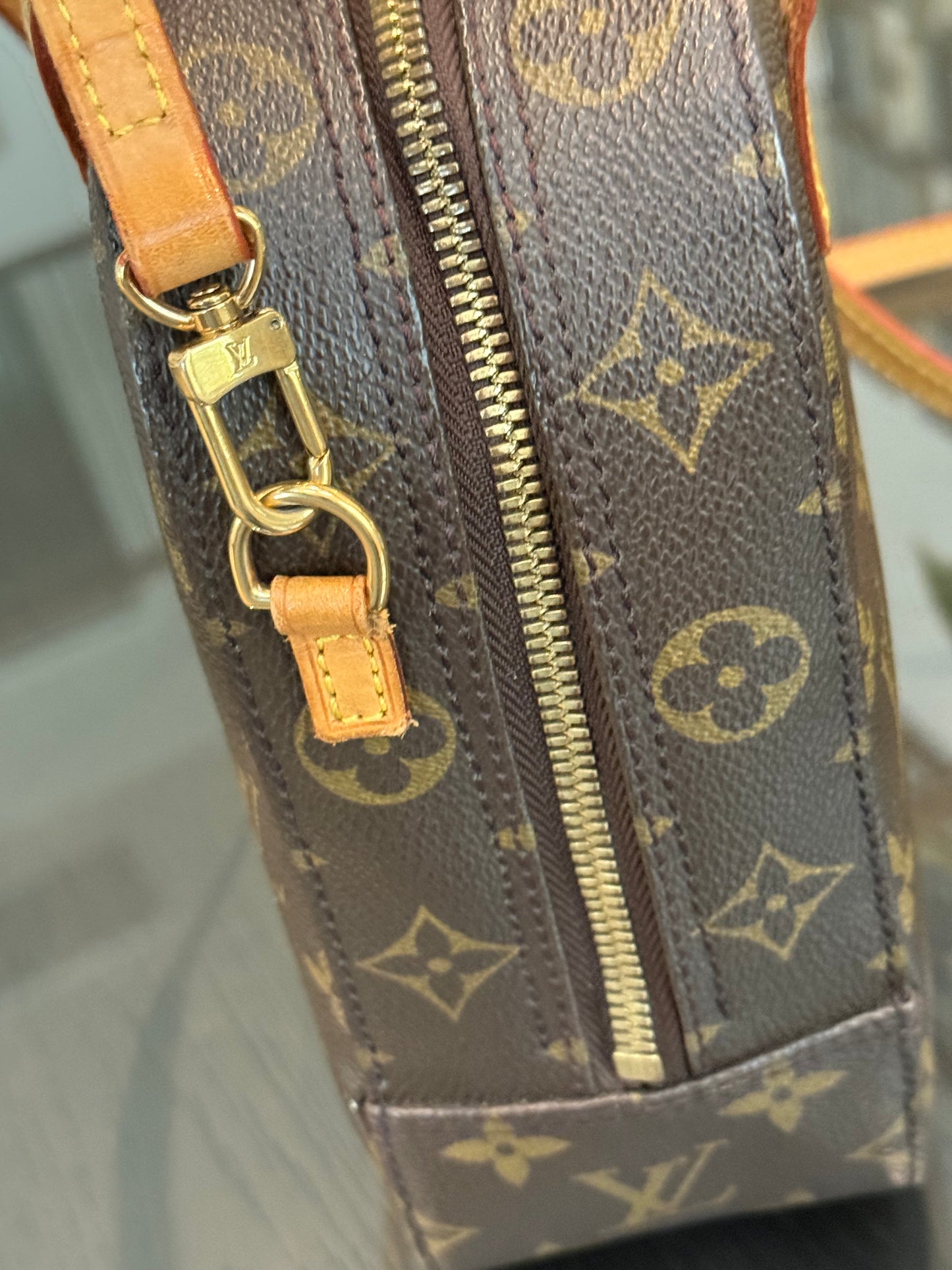 Spontini 2 Way Crossbody Bag 🗓️ Year 2004