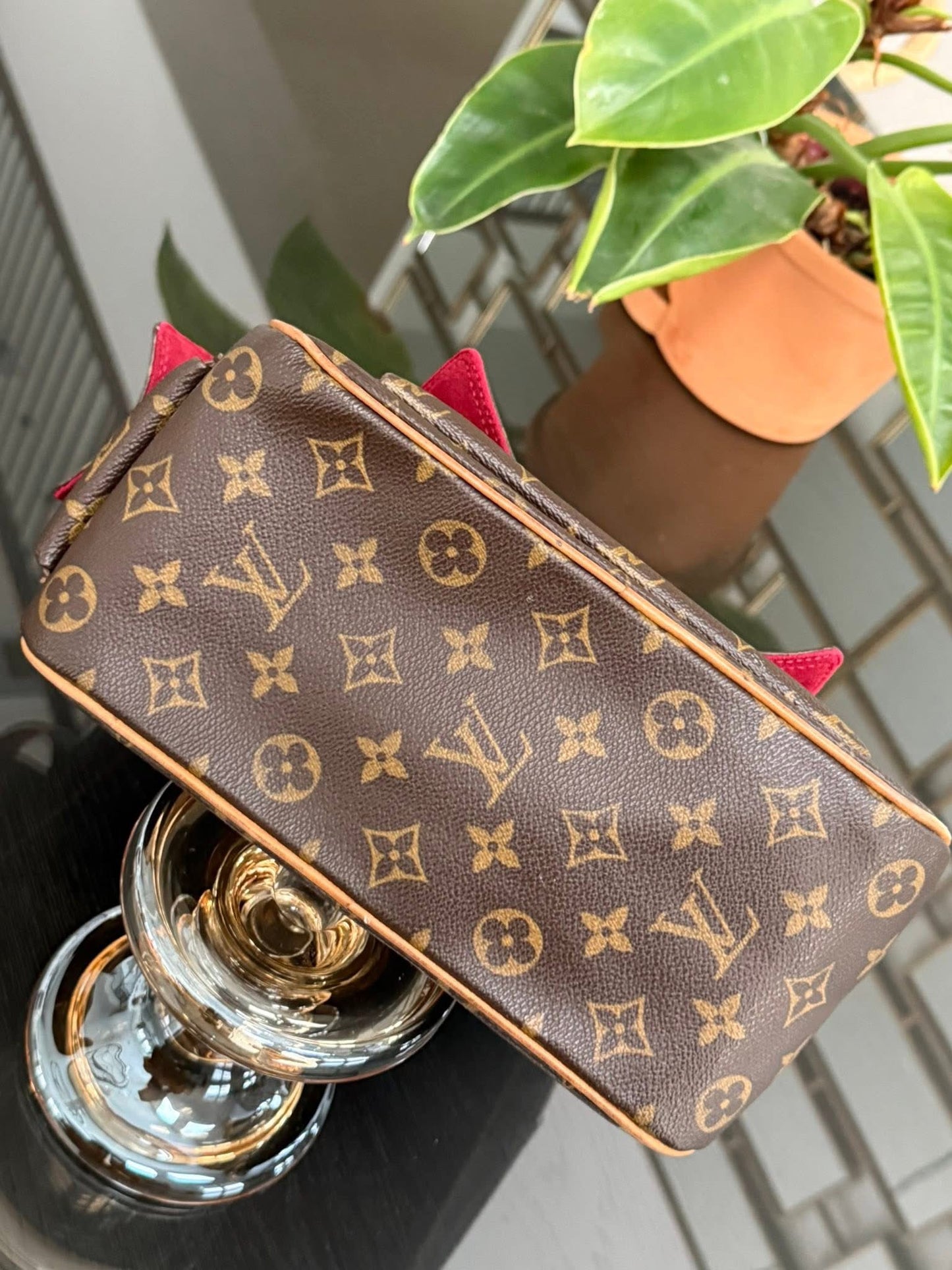 Excentri Cite Handbag🗓️ Year: 2004