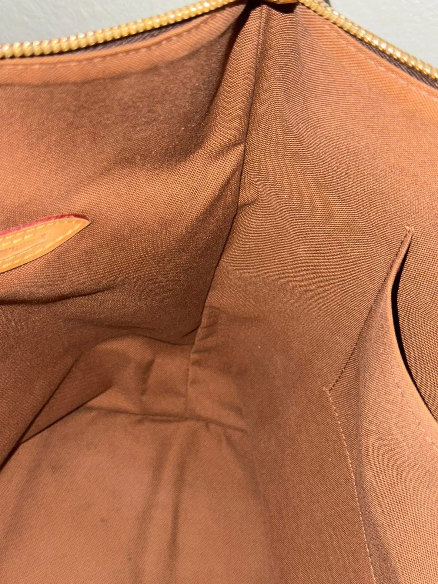 Palermo GM with Dustbag 📅 Year: 2010