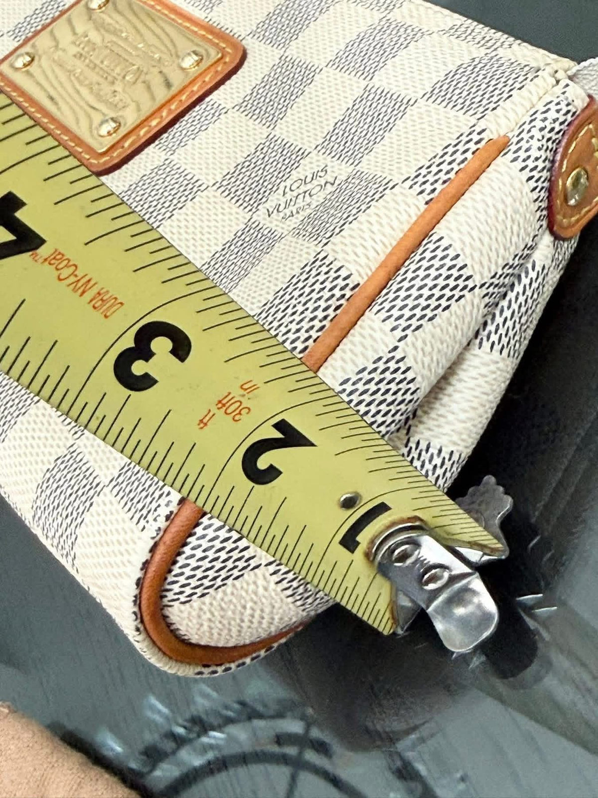 Eva Clutch in Azur with Original Strap, Dustbag, Box and Paper bag 🗓️ Year: 2015