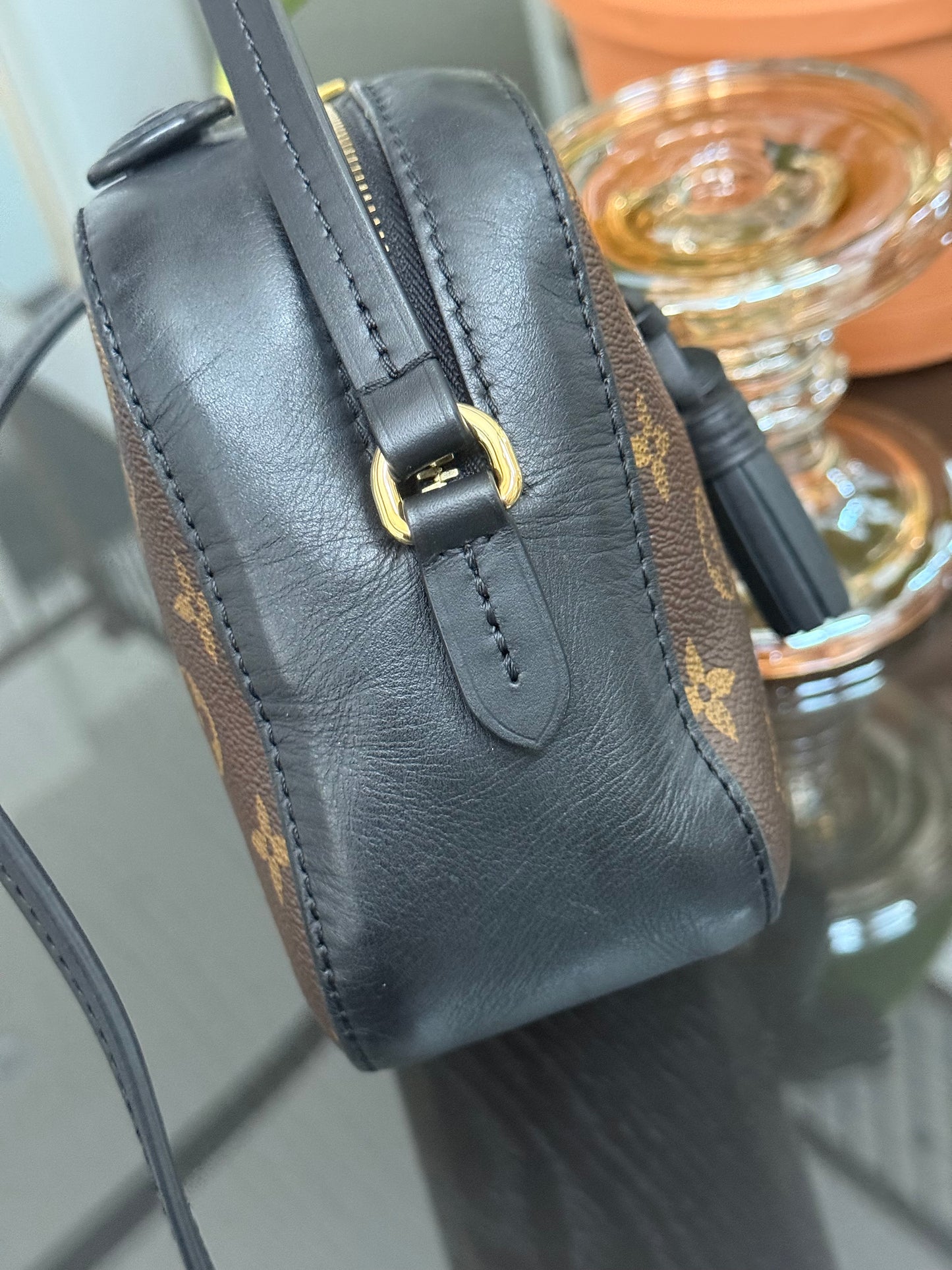 Saintonge Monogram Noir Crossbody -🗓️ Year: 2018