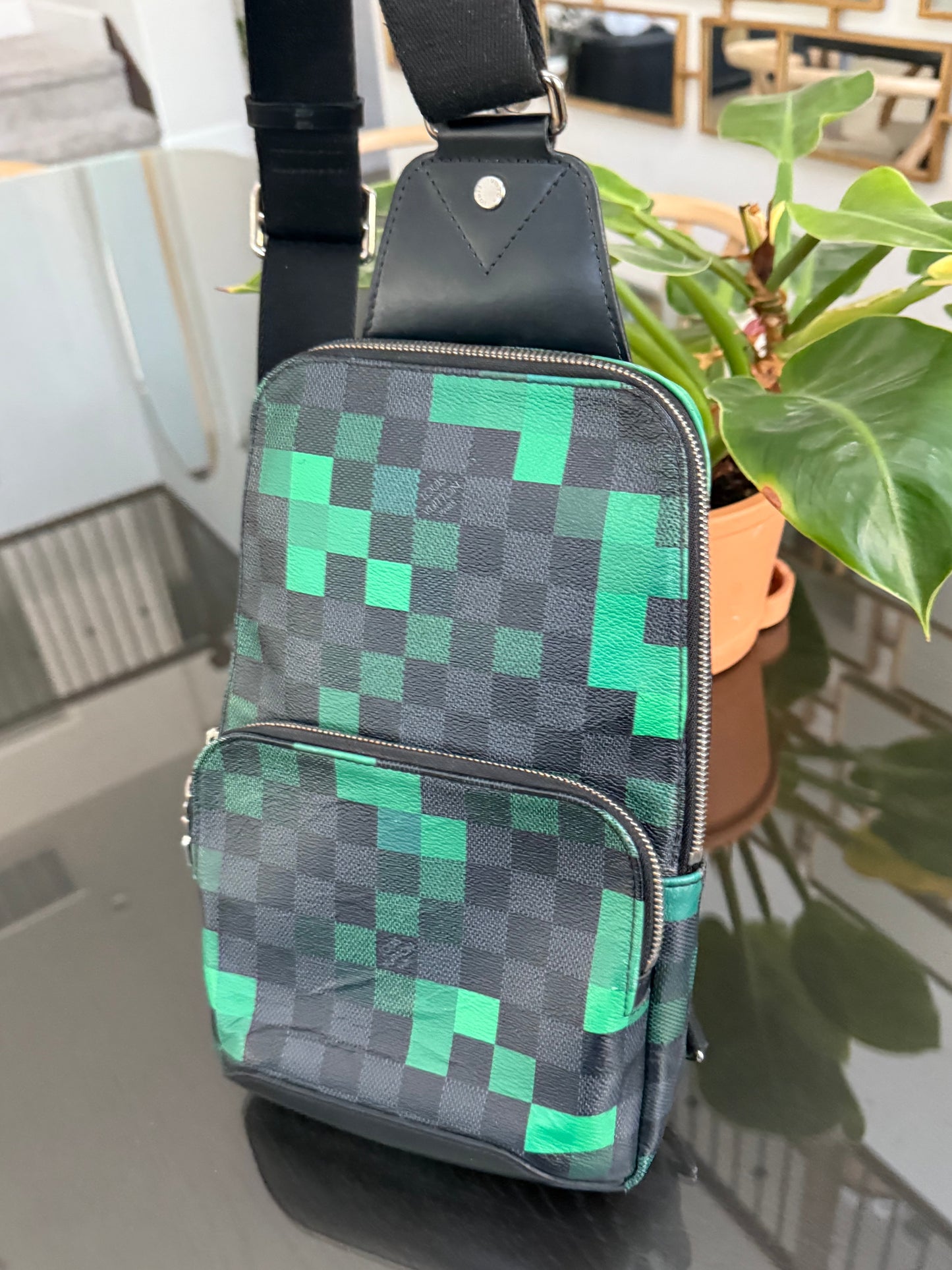Avenue Sling Damier Graphite Green Pixel with Dustbag -Year 2018